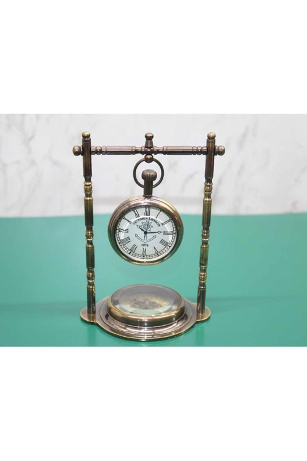 Mu Art Ahşap Masa Üstü Pirinç Saat Model 7