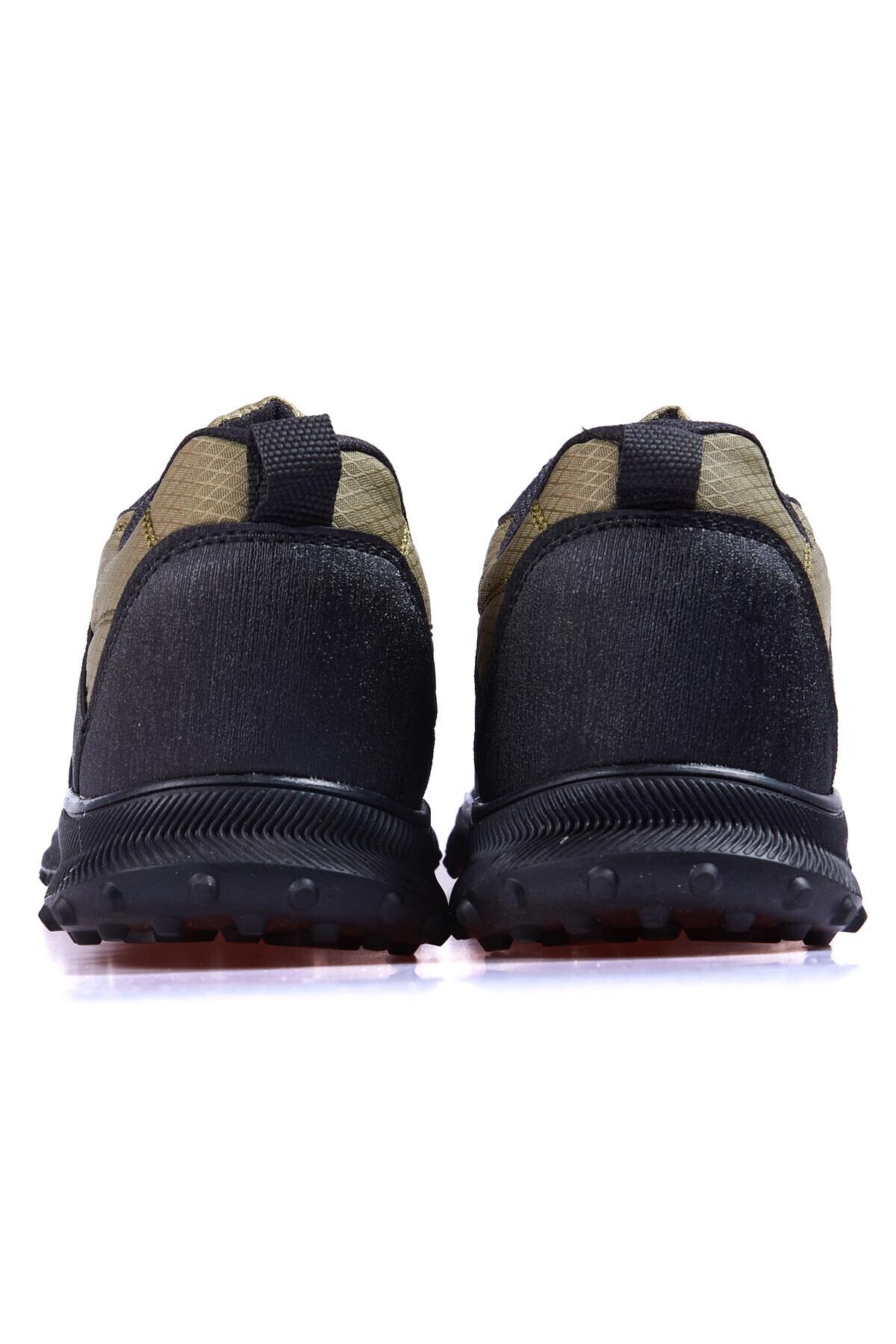 TOMMY LIFE-Detailní pánská sportovní obuv z umělé kůže v khaki šněrování - 89114 7