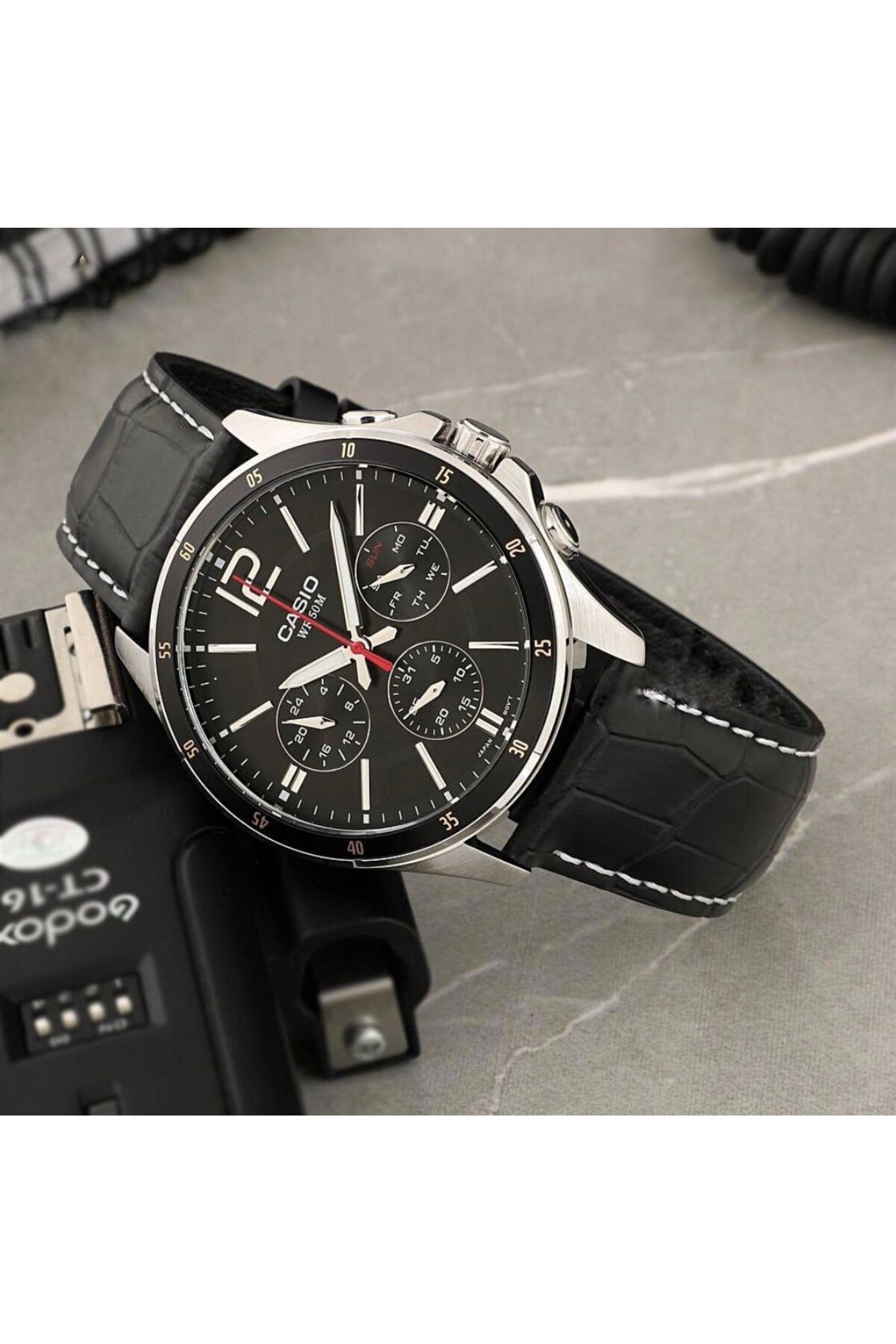 Casio-Mtp-1374l-1avdf 44mm Analog Quartz Watch With Leather Strap - Black 5