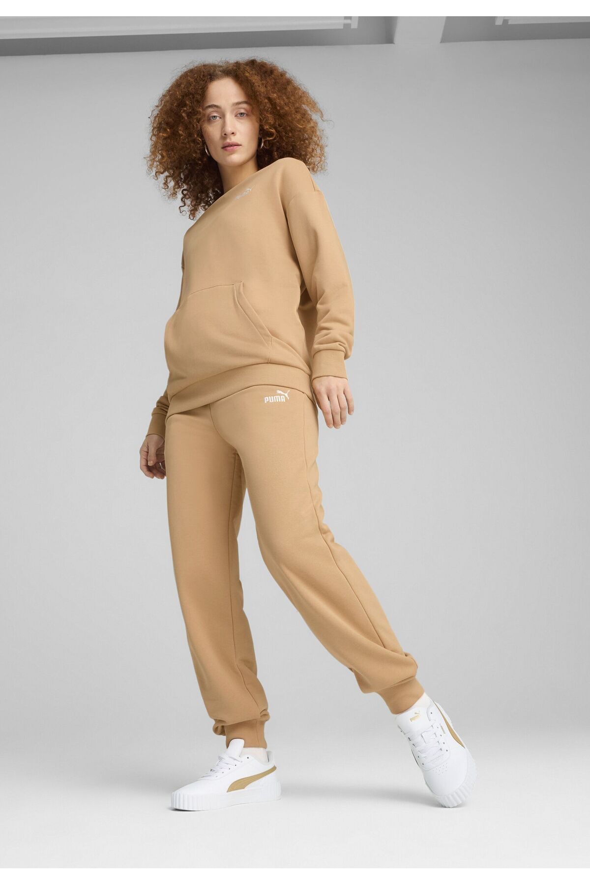 Puma Uvolněné dámské teplákové soupravy