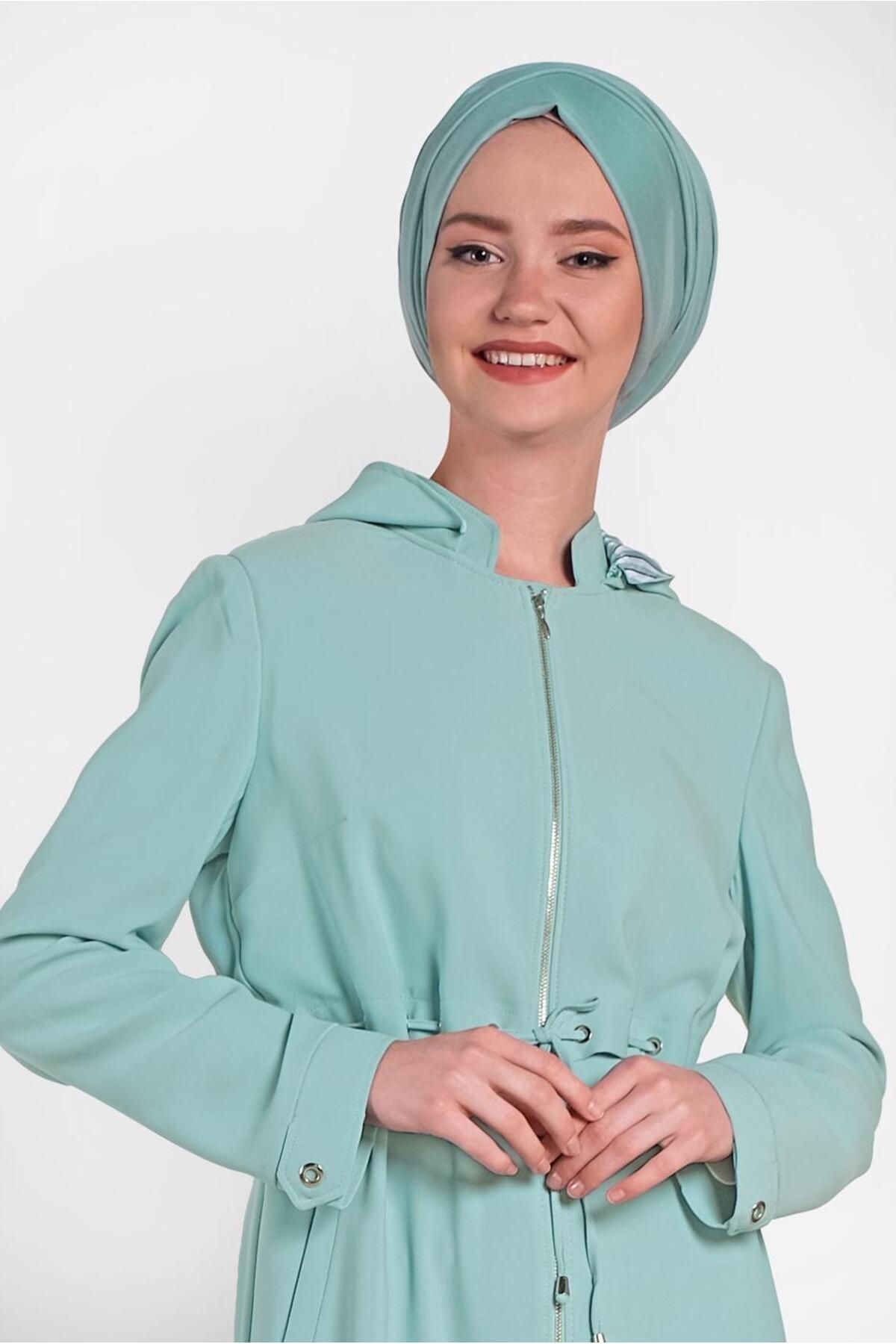 مانتو زیپی دار کلاهدار 1457 Alvina