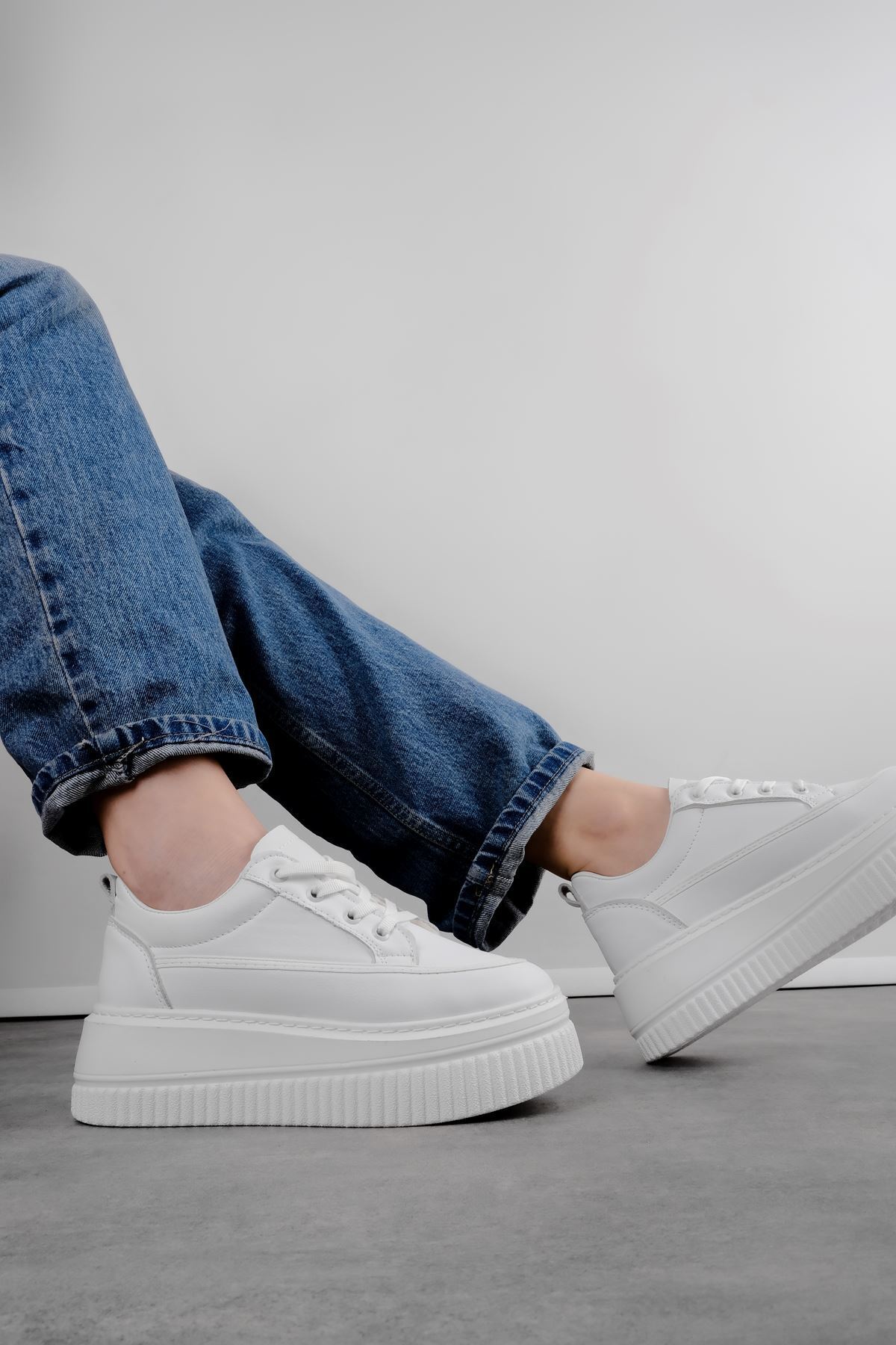 Lal Shoes & Bags-Pantofi sport cu șireturi pentru femei Baleon-albi 3