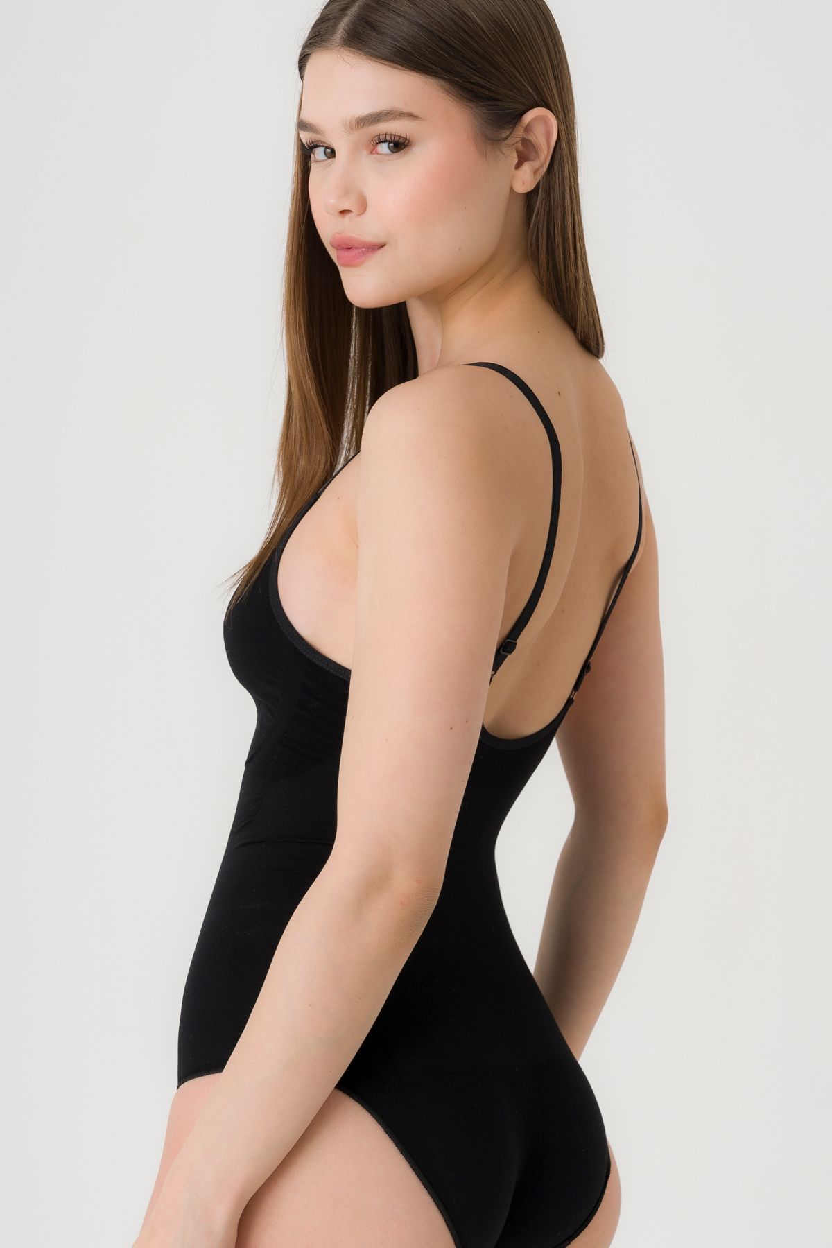 GRISOR-Seamless Tumpel (Slimmed and Shaped) Suitable for Corseting 2