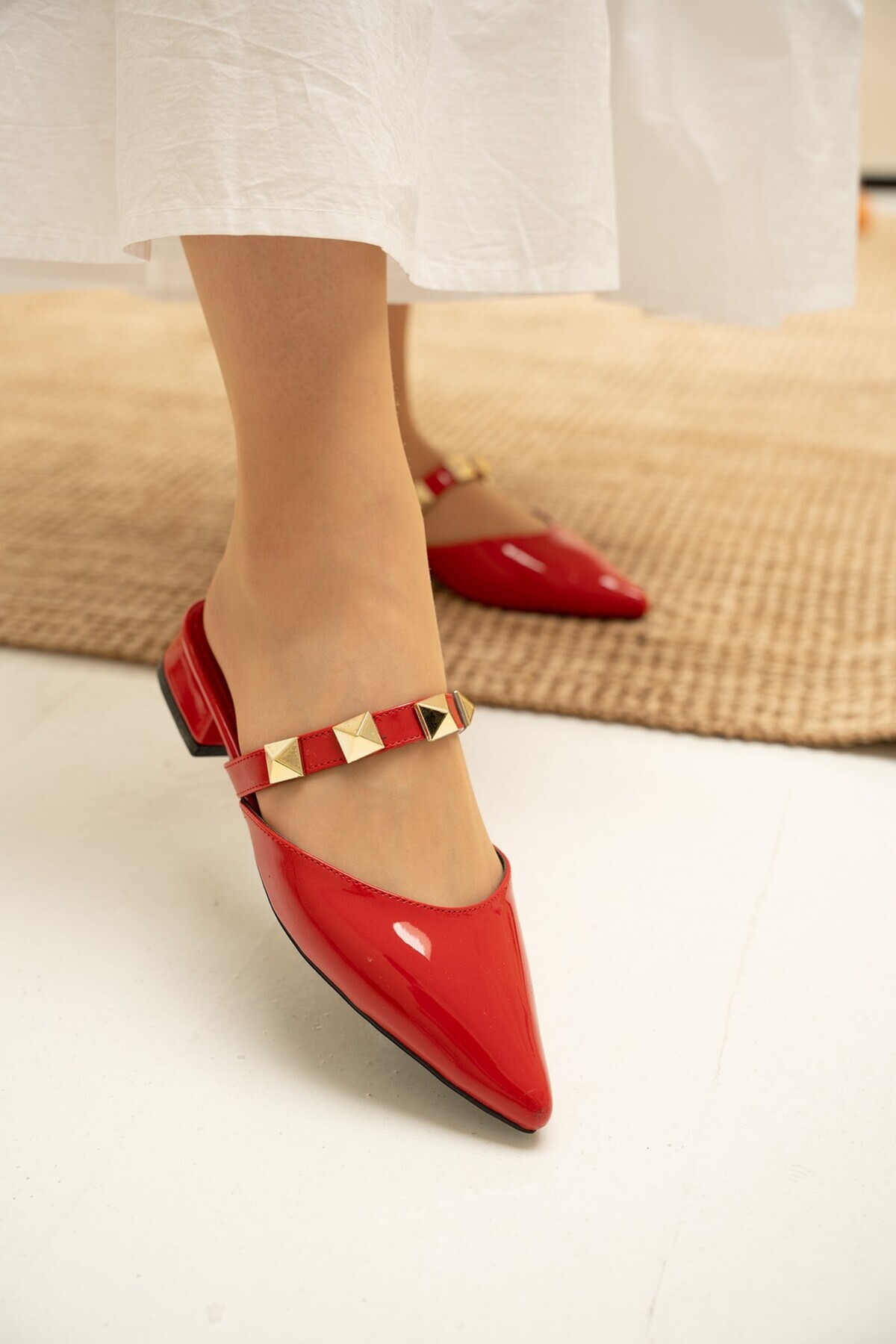 LAMİNTA-Ricco Red Patent Leather Women's Slippers with Staple Detail 2