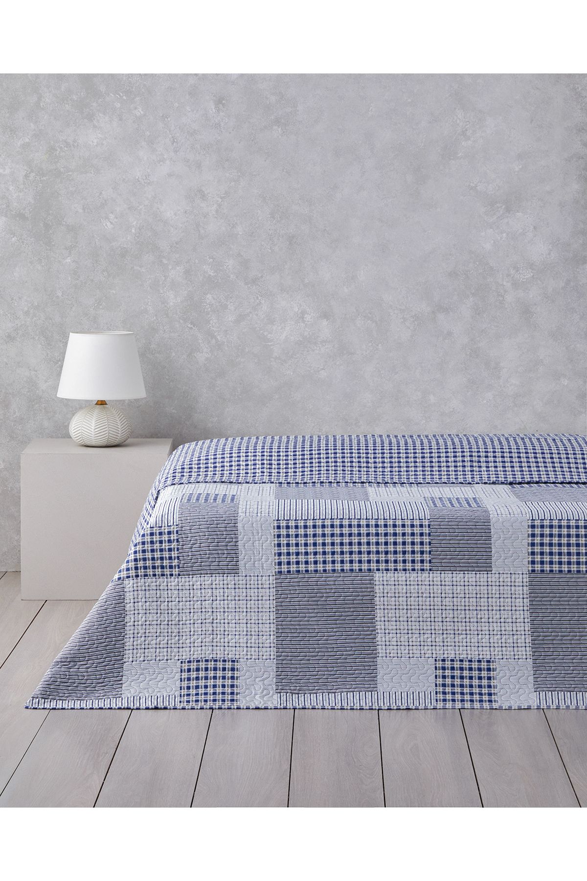 Urban Patchwork Çift Kişilik Çok Amaçlı Örtü 200x220 cm Lacivert