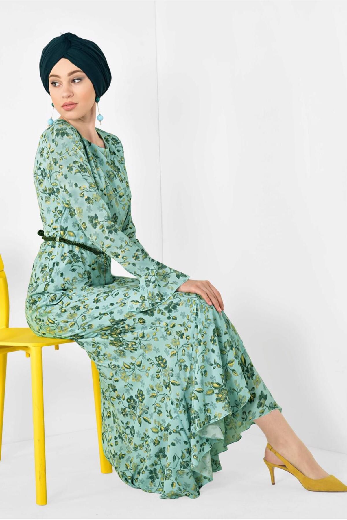 لباس طرح گل برش نامتقارن 4965 Alvina