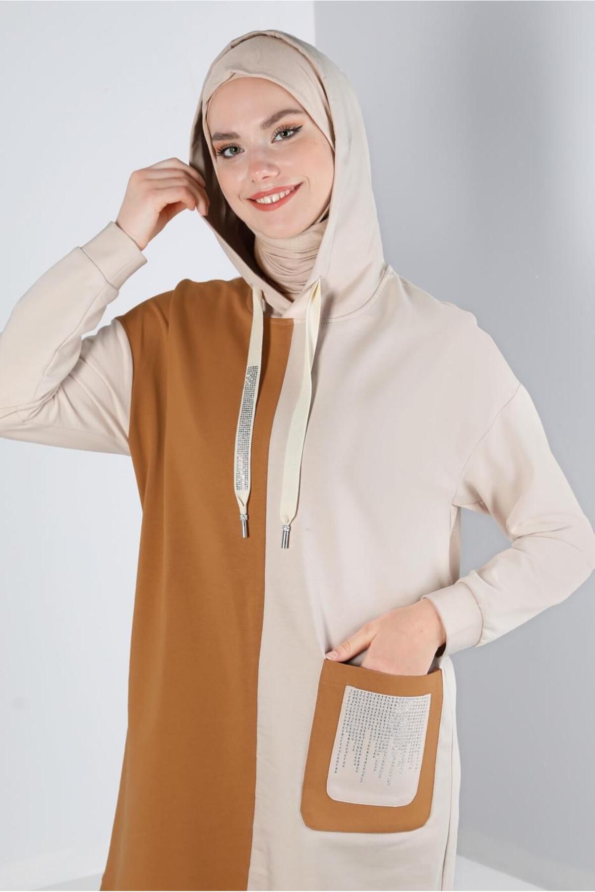 تونیک لباس ورزشی سنگ دوزی شده رنگی 43558 Alvina