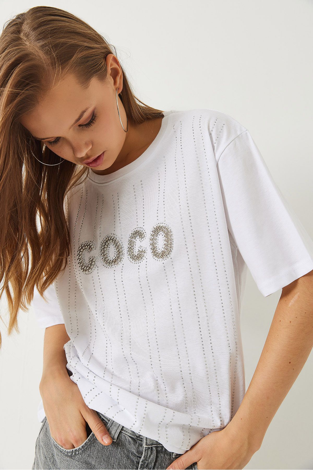 Bianco Lucci-Tricou cu mânecă scurtă cu decolteu și cu imprimeu cu piatră 60283035 3
