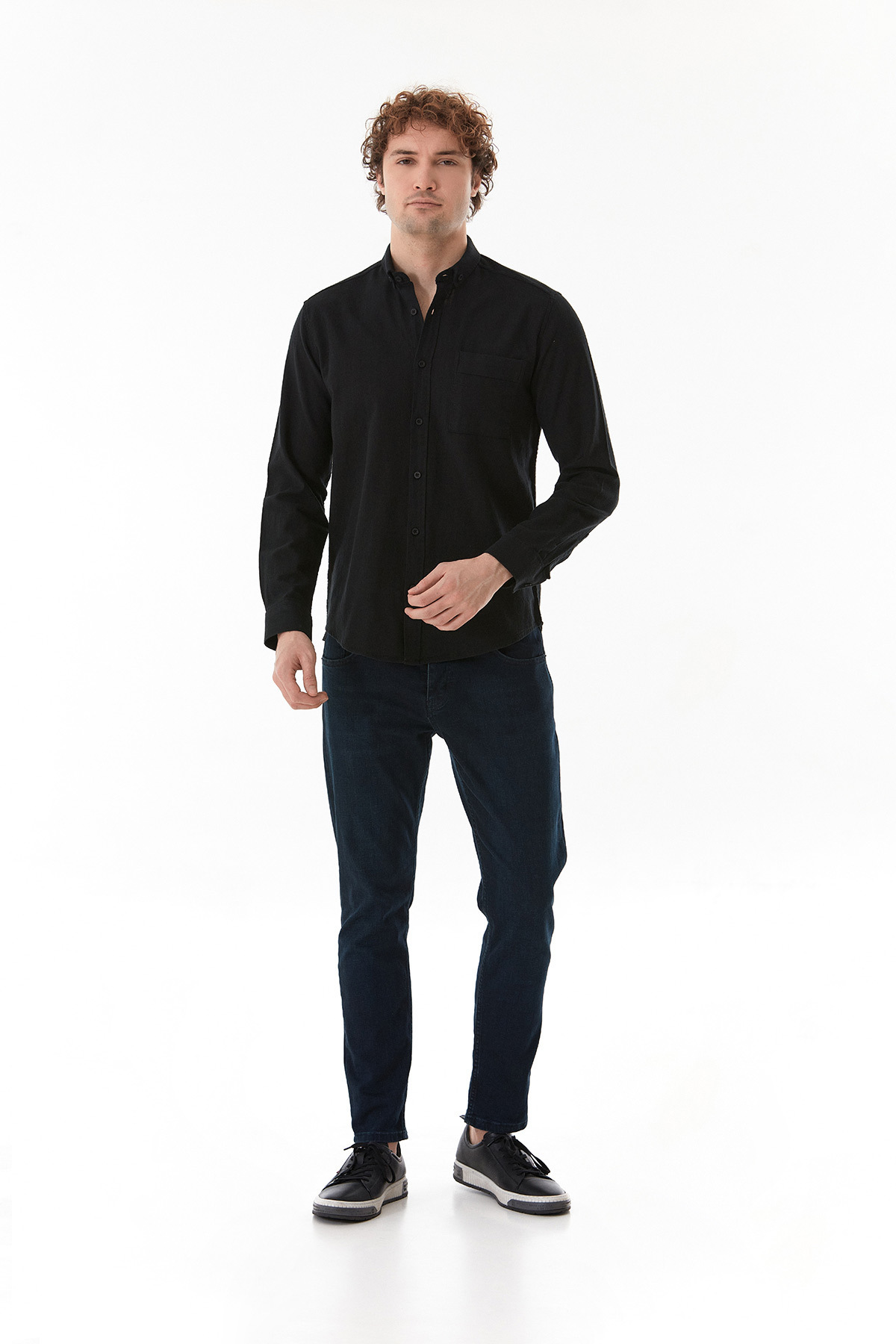 complete the look image