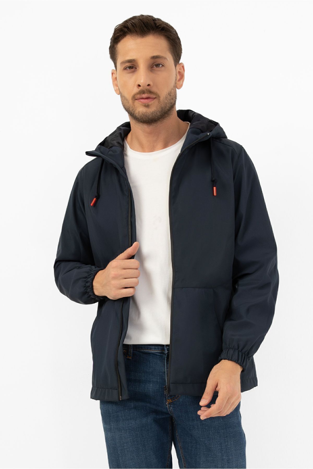 freemen Spor Erkek Lacivert İçi Astarlı Kanguru Cepli Su ve Rüzgar Geçirmez Kapüşonlu Cepli Yağmurluk