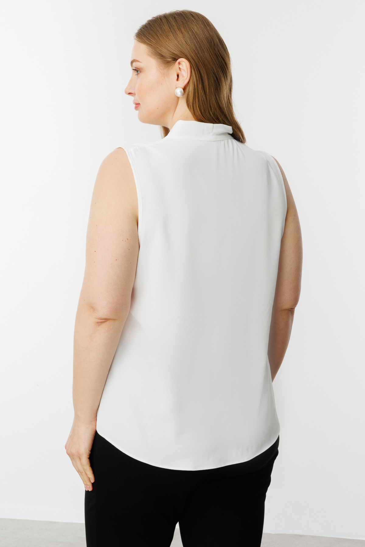 Ekol-V-Neck Satin Blouse 4