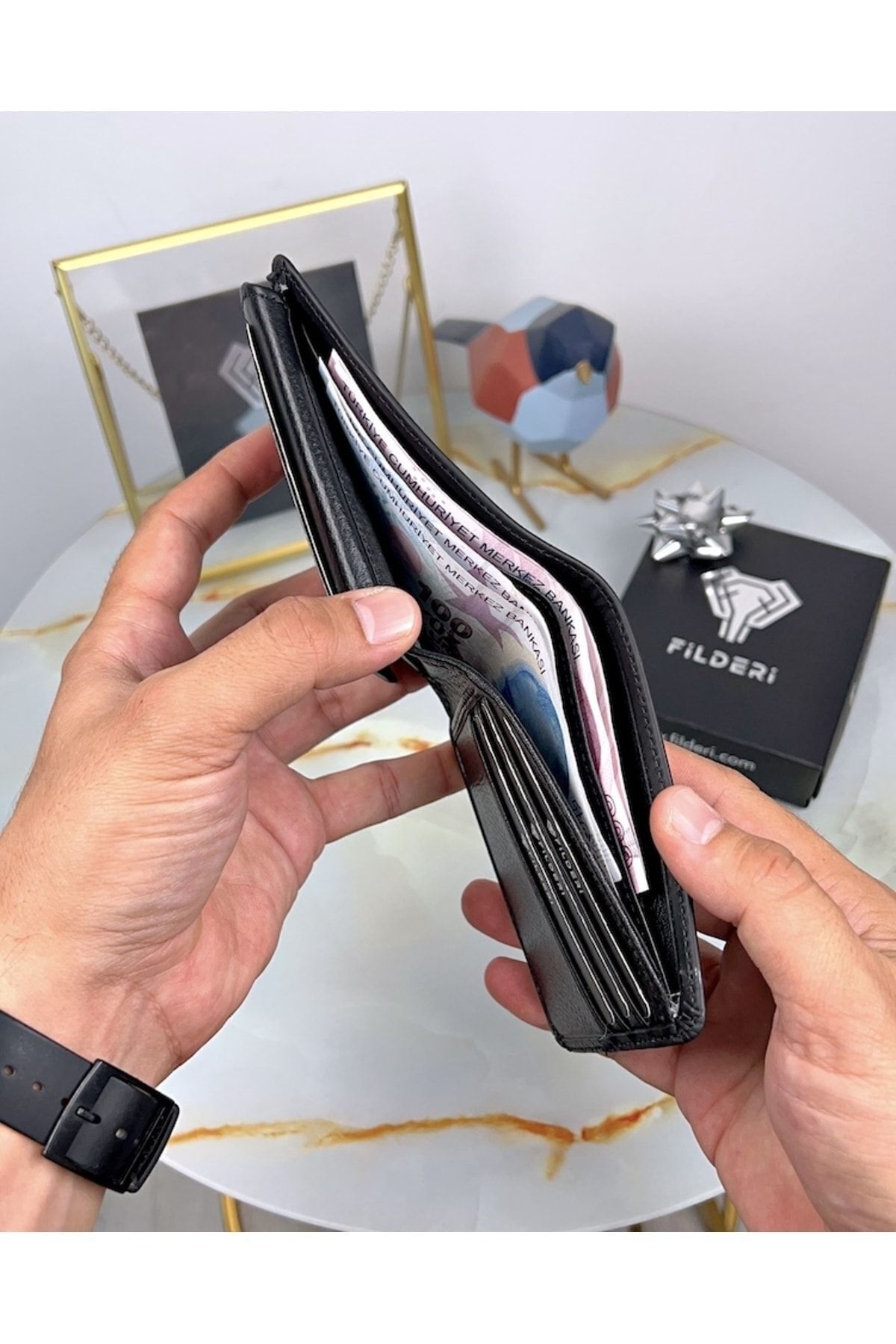 کیف پول مردانه سیاه و سفید ممتاز چرمی چند برابر 2054 Fil Deri