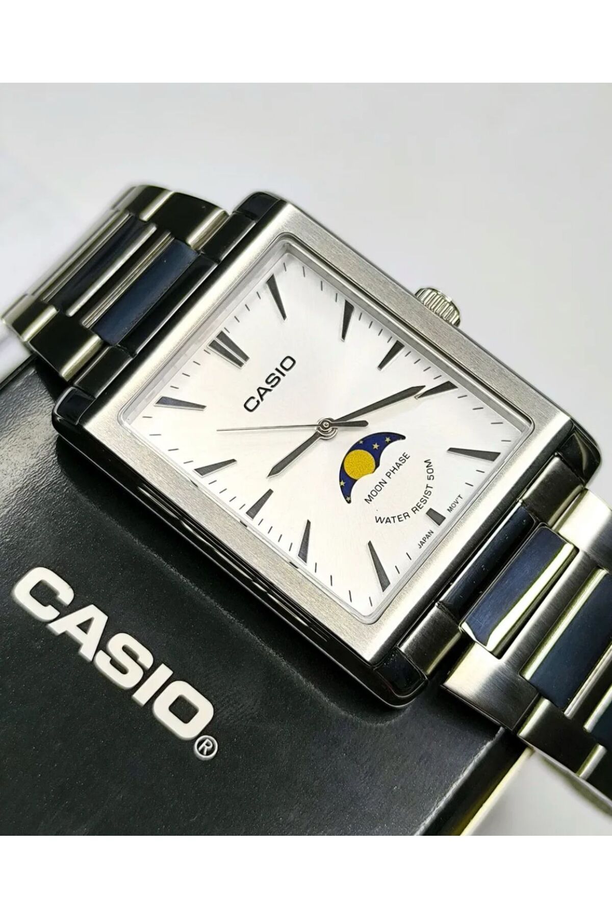 Casio-Casio Men's White Dial Analog Watch - MTP-M105D-7AVDF 4
