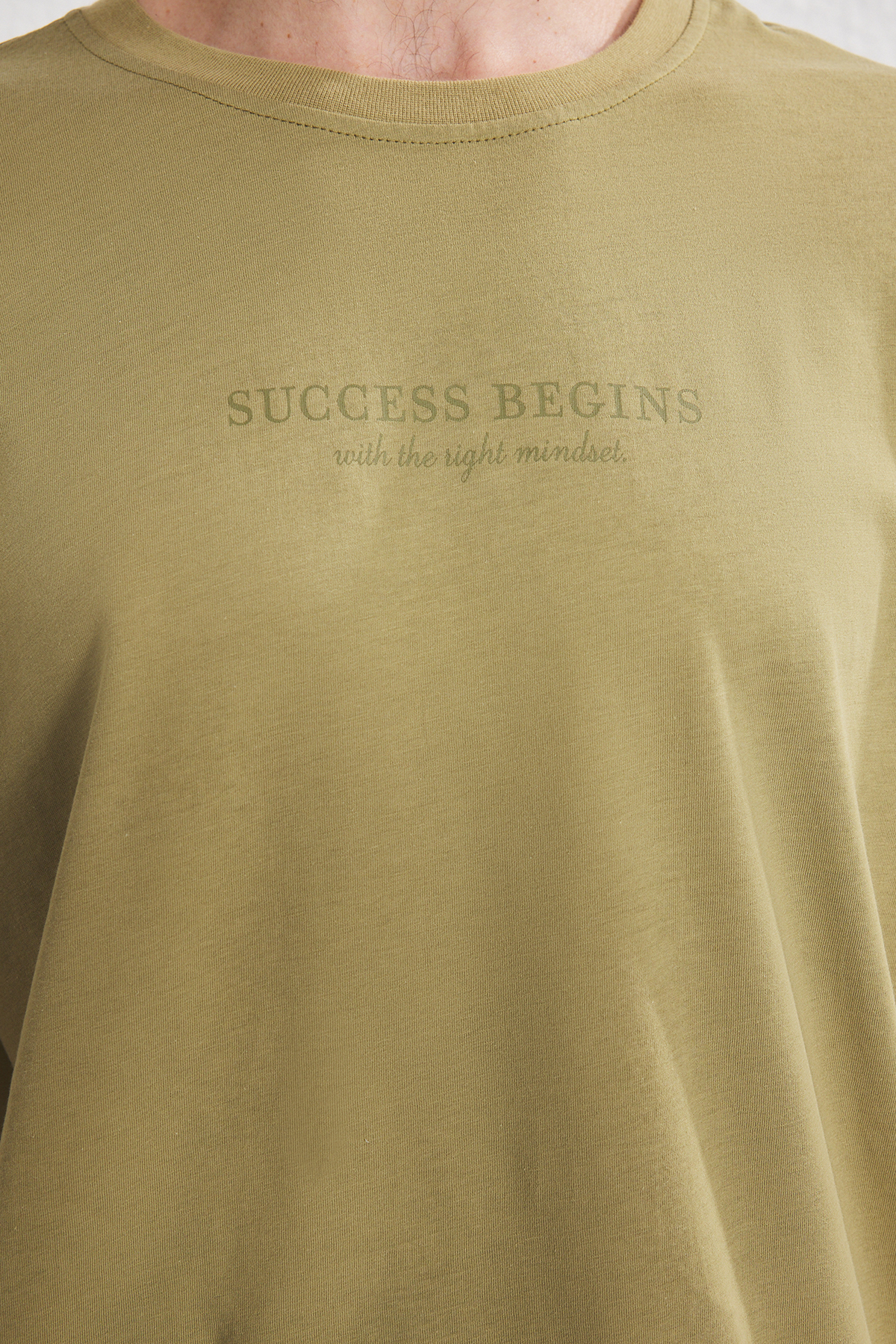 Trendyolmilla  Haki-Siyah Oversize/Geniş Kesim 2'li Paket Yazı Baskılı %100 Pamuk T-Shirt TMNSS25TS00211 - Görsel 7