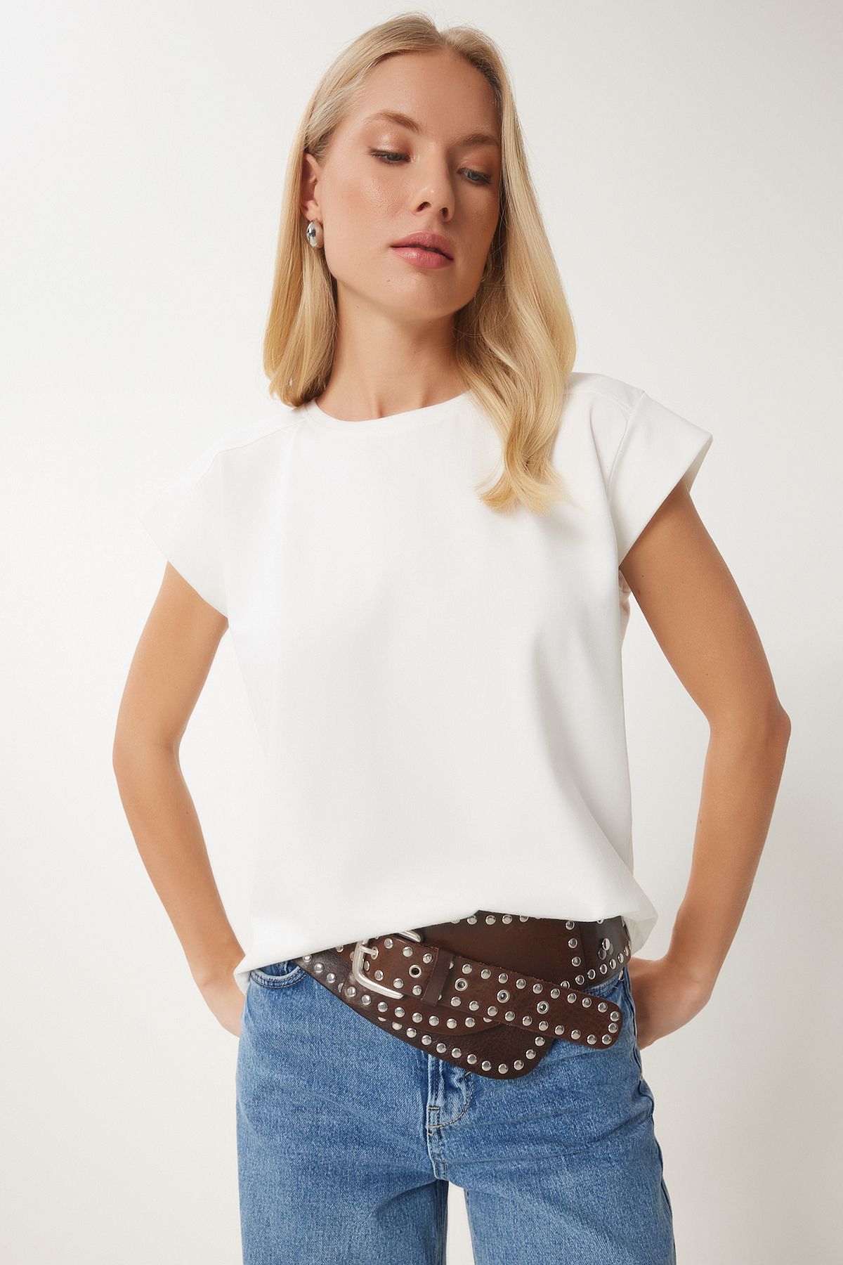 Happiness İstanbul-Damen Bone Basic Strick-T-Shirt HW00017 2