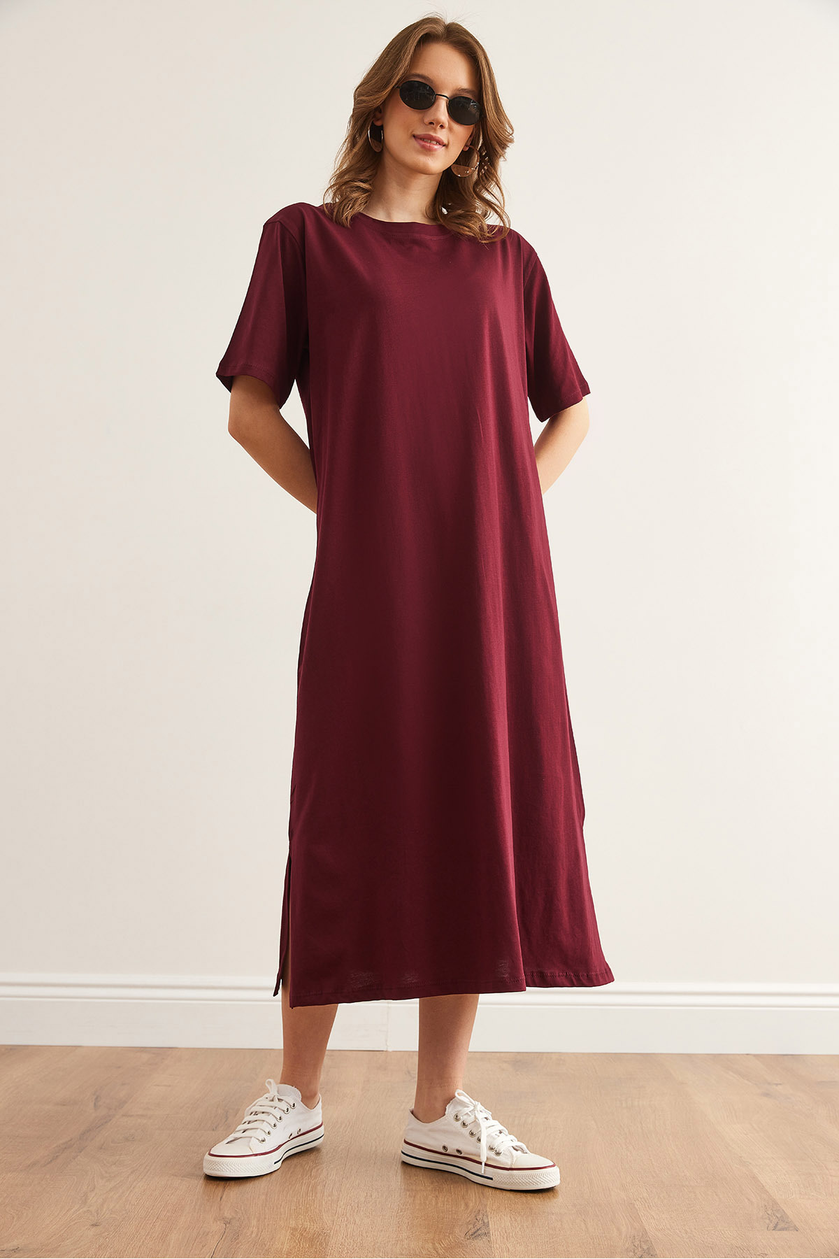 Kadın Bordo Yanı Yırtmaçlı Oversize Pamuk Elbise ELB-19001880