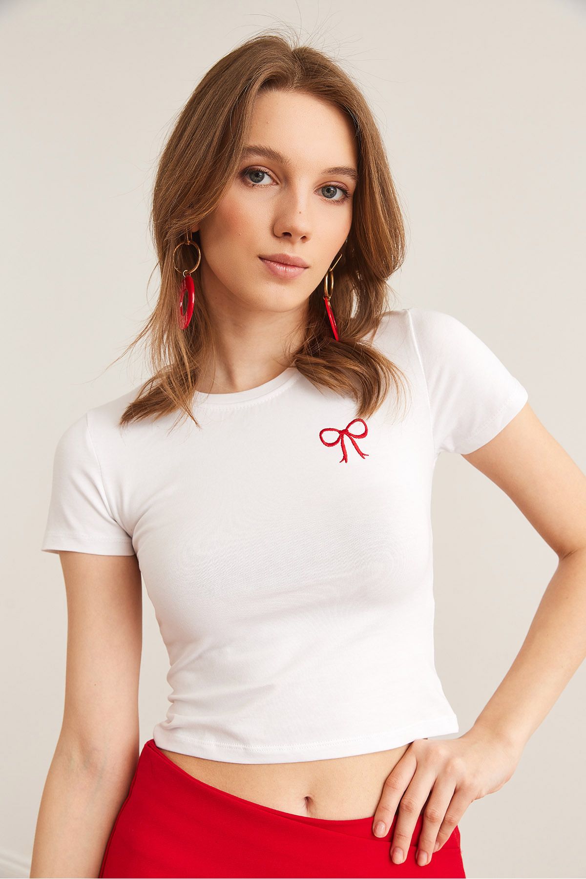 Olalook-Γυναικεία κορδέλα Λευκή Κεντημένη Lycra Crop T-Shirt TSH- 19000862 4