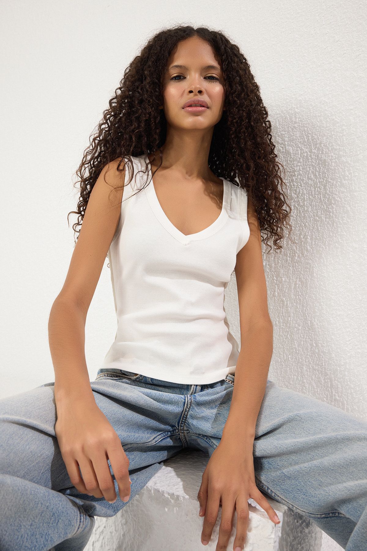 Trendyol Collection-Ecru Fitted Regular Length Knitted Undershirt Twoss25Al00059 3