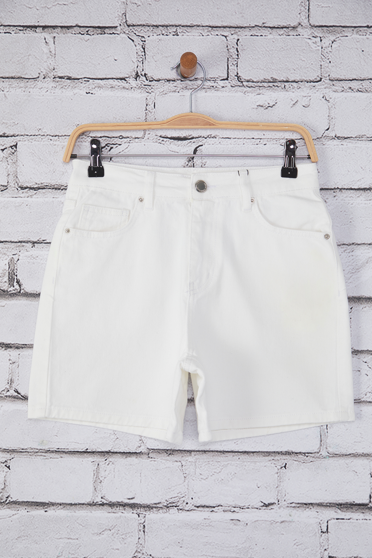 Trendyolmilla  Beyaz Yüksek Bel City Boy Denim Şort TWOSS25SR00172 - Görsel 7