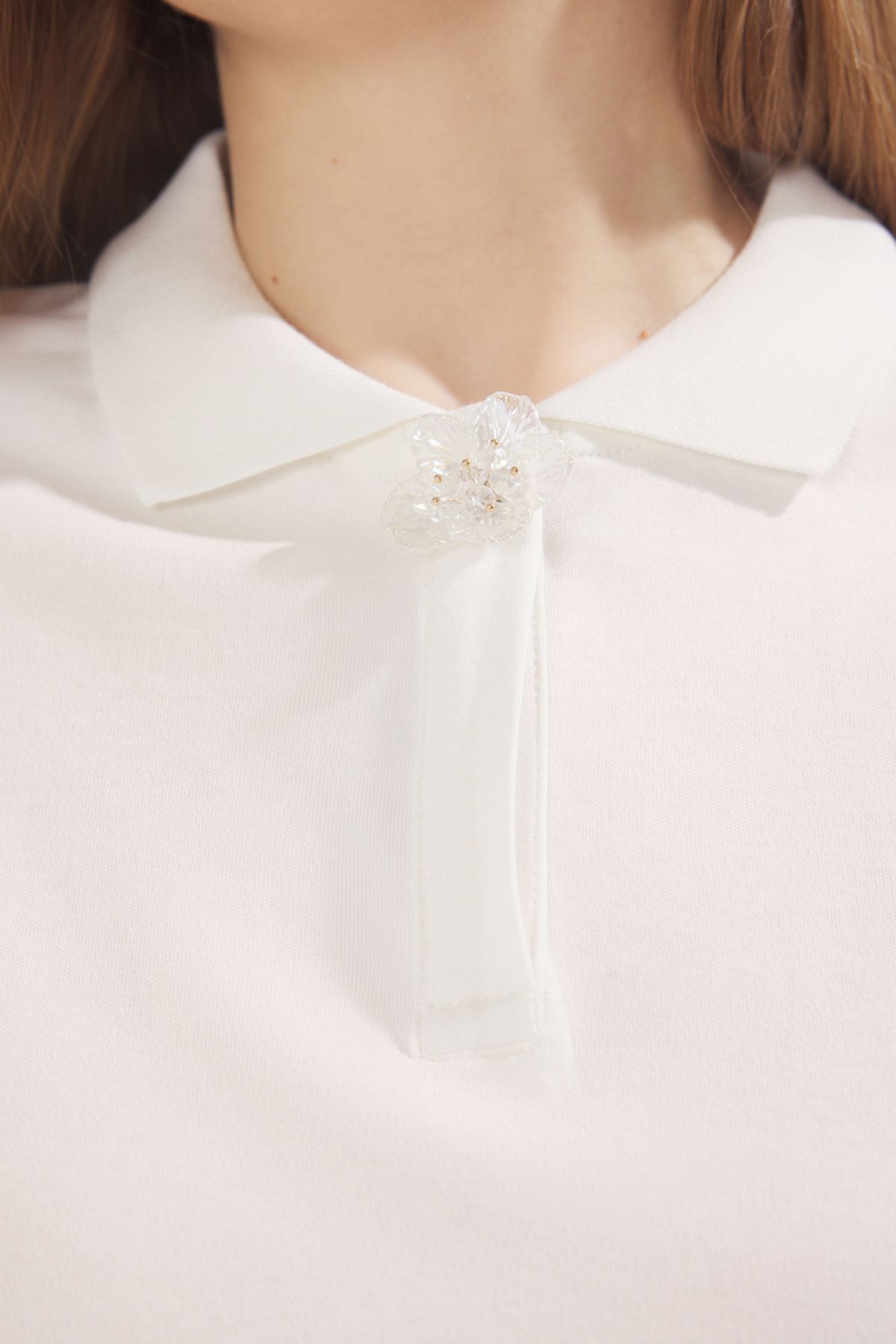 Trendyol Curve-Ecru Collar Accessory Detailed Polo Collar Knitted Large Size Blouse Tbbss25Af00101 3