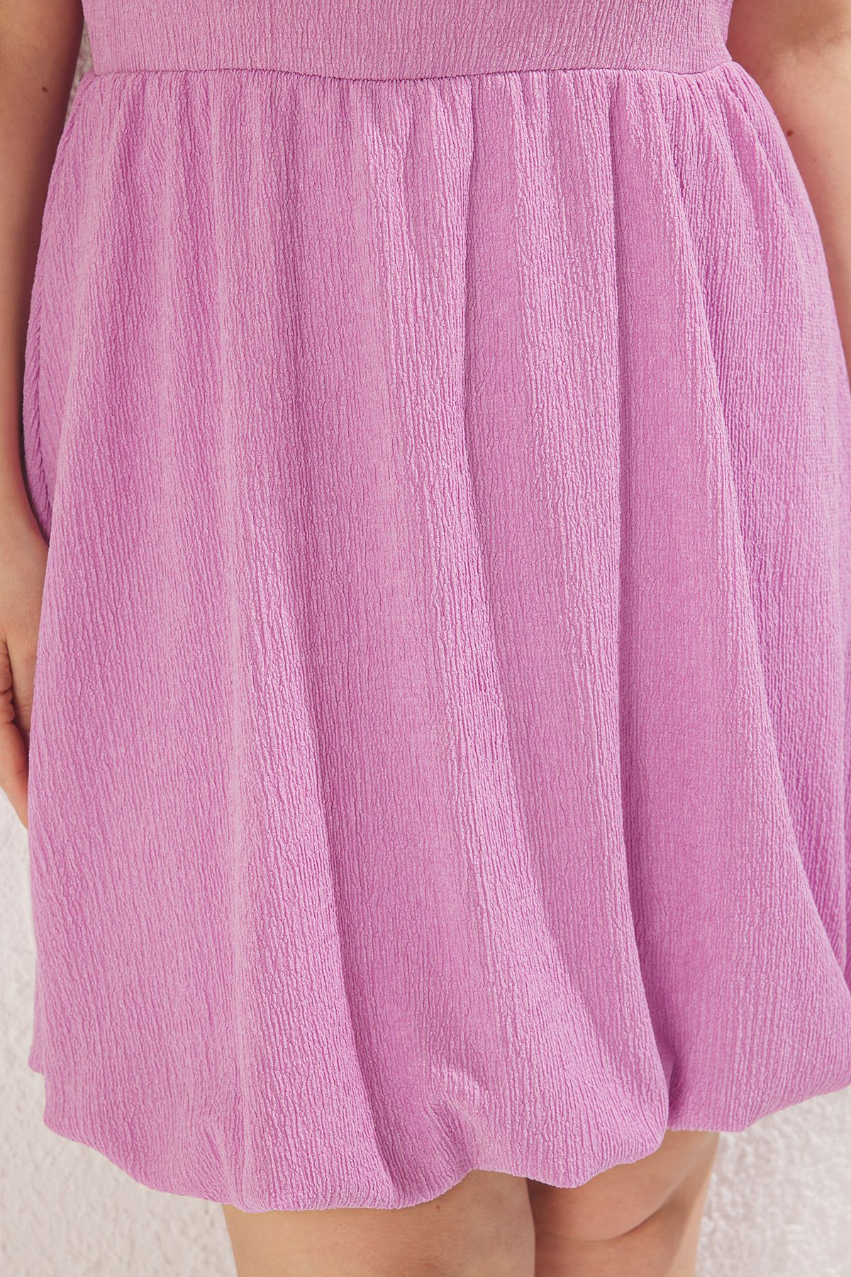 Trendyol Curve-Dusty Rose Round Neck Balloon Skirt, Textured Plus Size Dress Tbbss25Ah00173 3