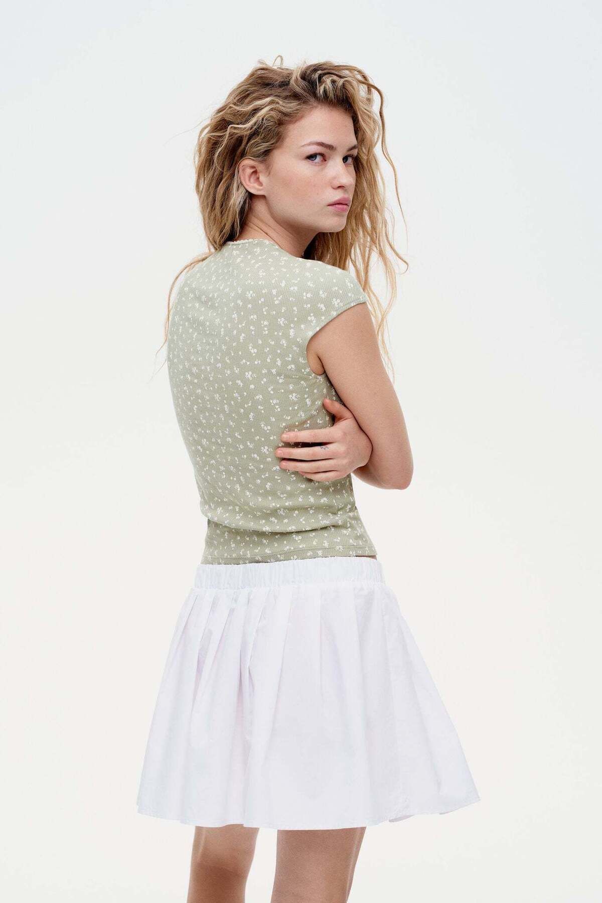 H&M-Ribbed sweetheart-neck top 4