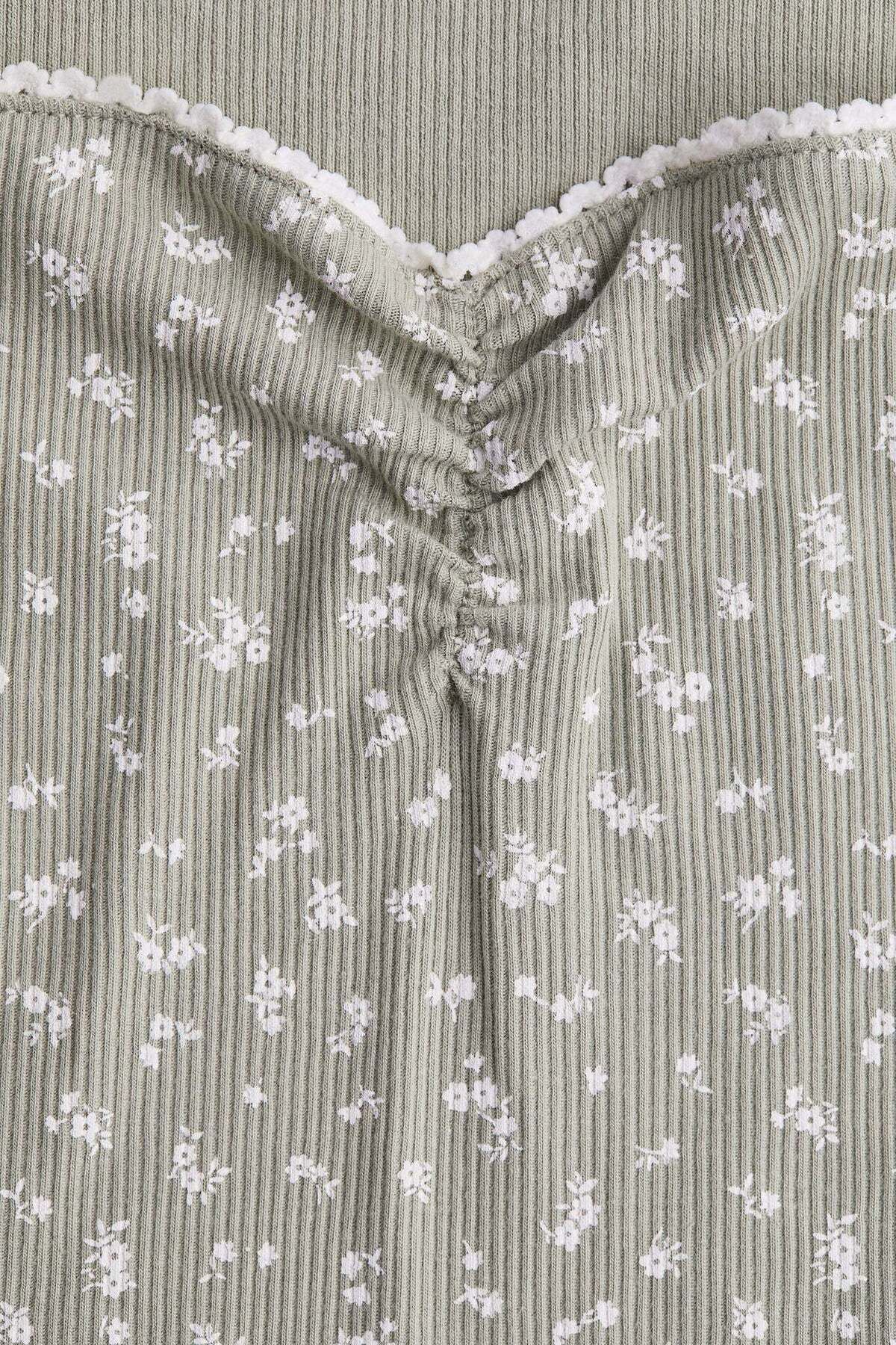 H&M-Ribbed sweetheart-neck top 3