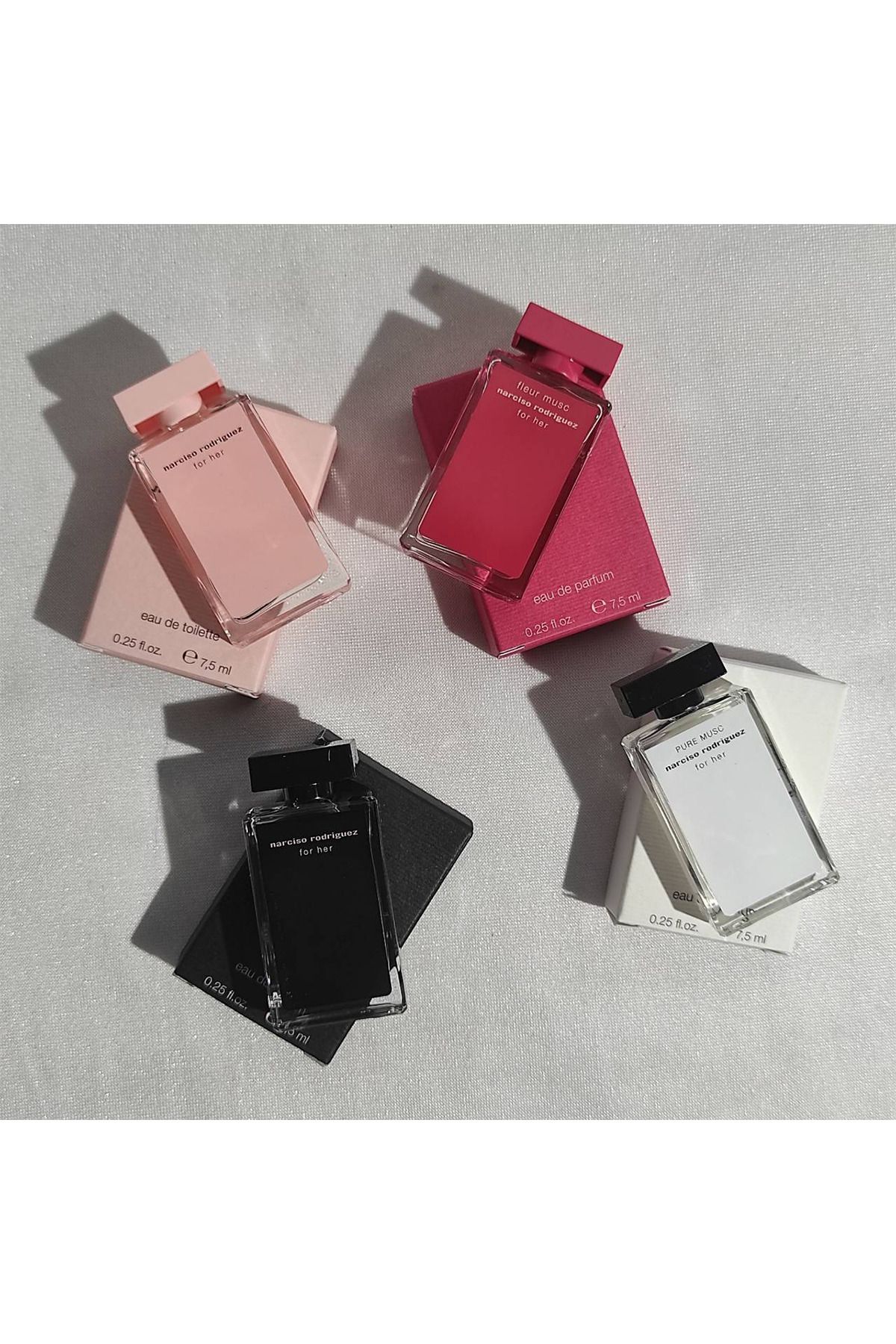 Narciso Rodriguez-طقمها الصغير من نارسيسو رودريغيز - 4 قطع 2