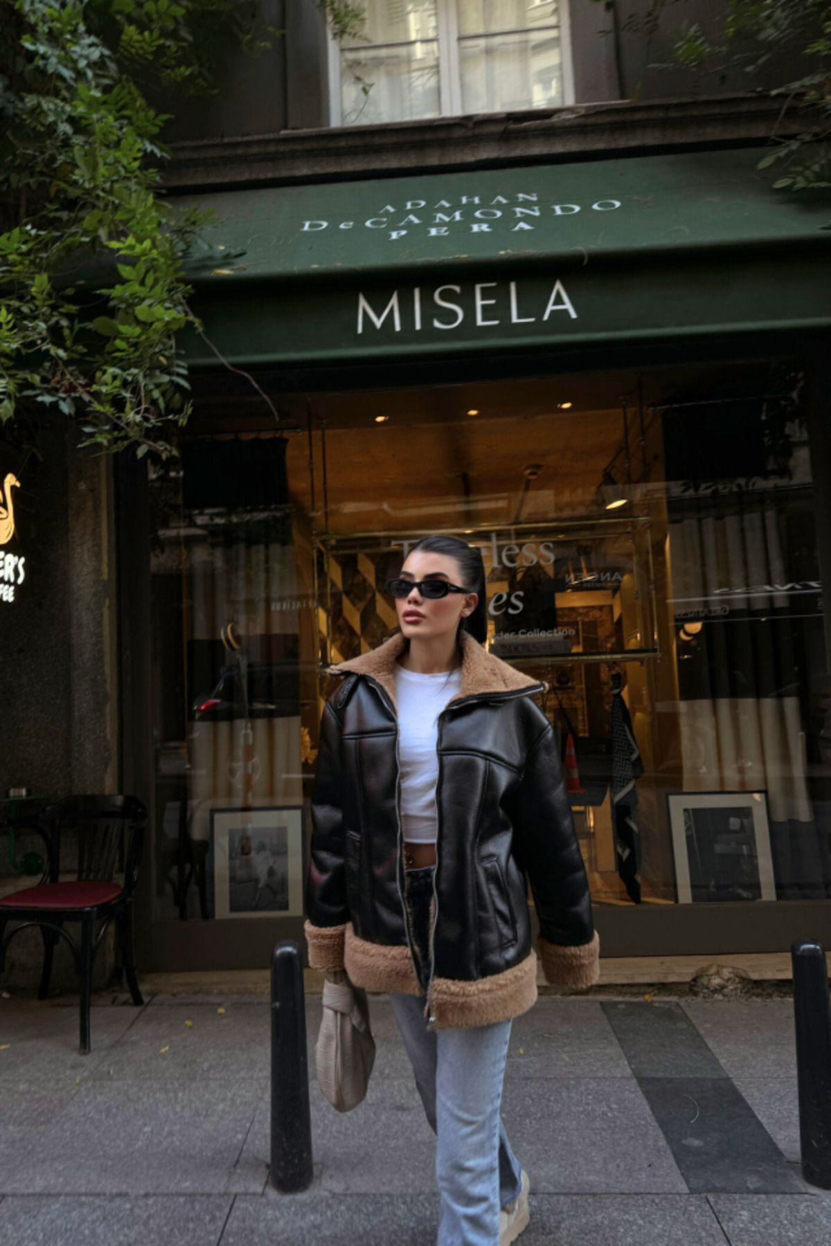 Gökyüzü Moda YAKA VE KOL MANŞET KÜRK DETAYLI DERİ MONT - Siyah-Taba