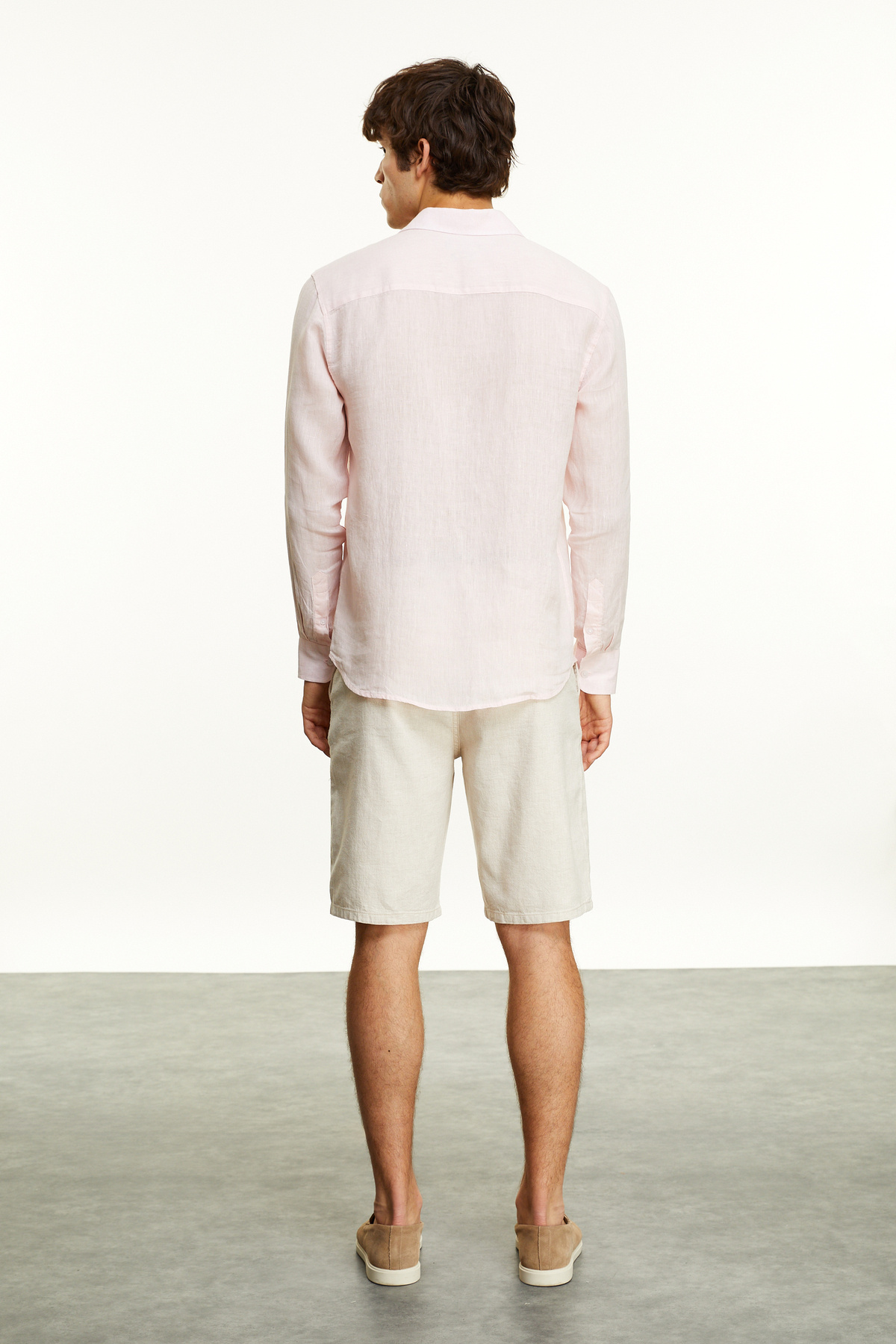 complete the look image