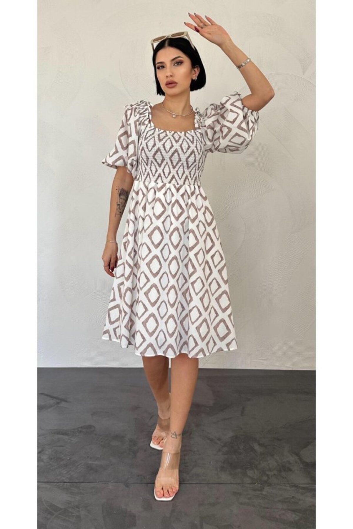 Rose's Boutique All About Women Rose's Boutiqe All About Women Vizon Kare Desenli Yazlık Elbise