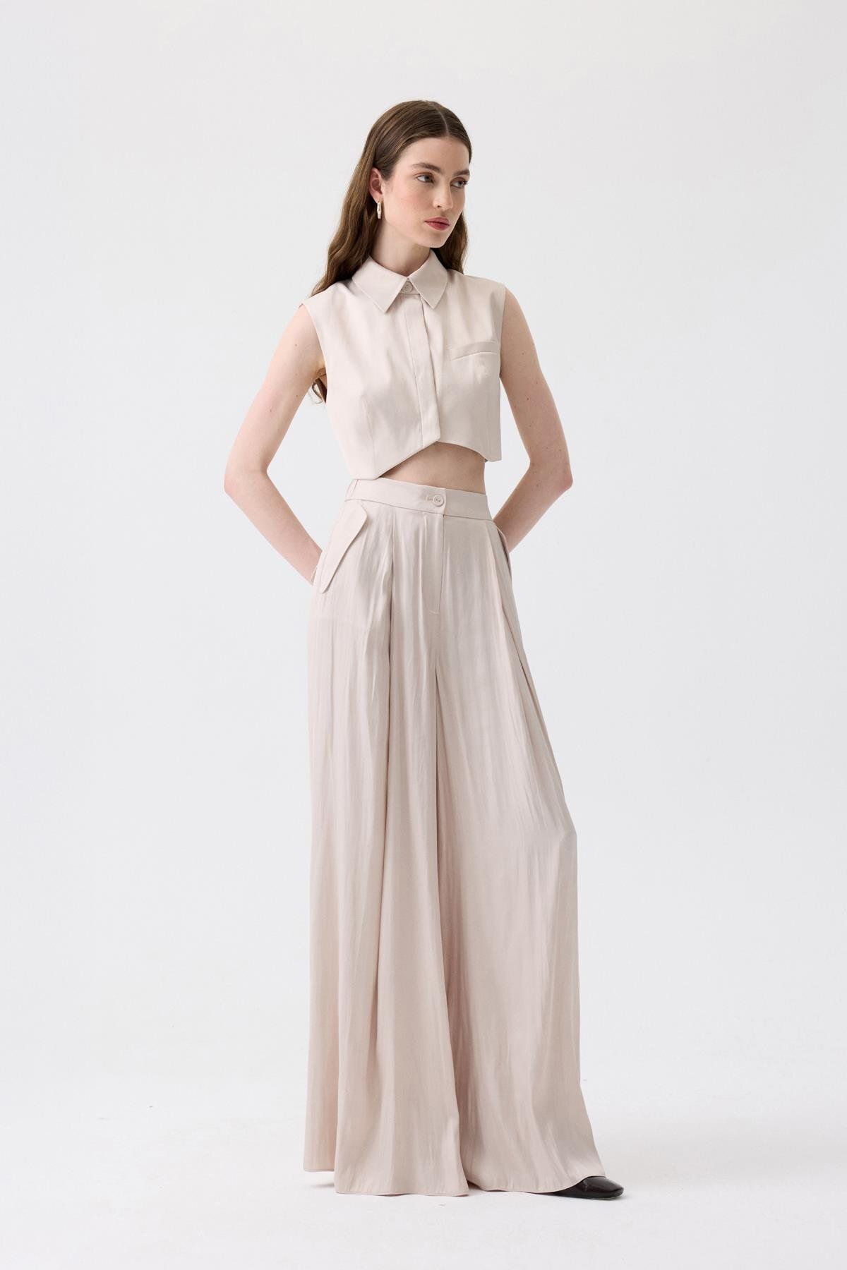 rue.-Asymmetric Cut Sleeveless Ecru Blouse 3