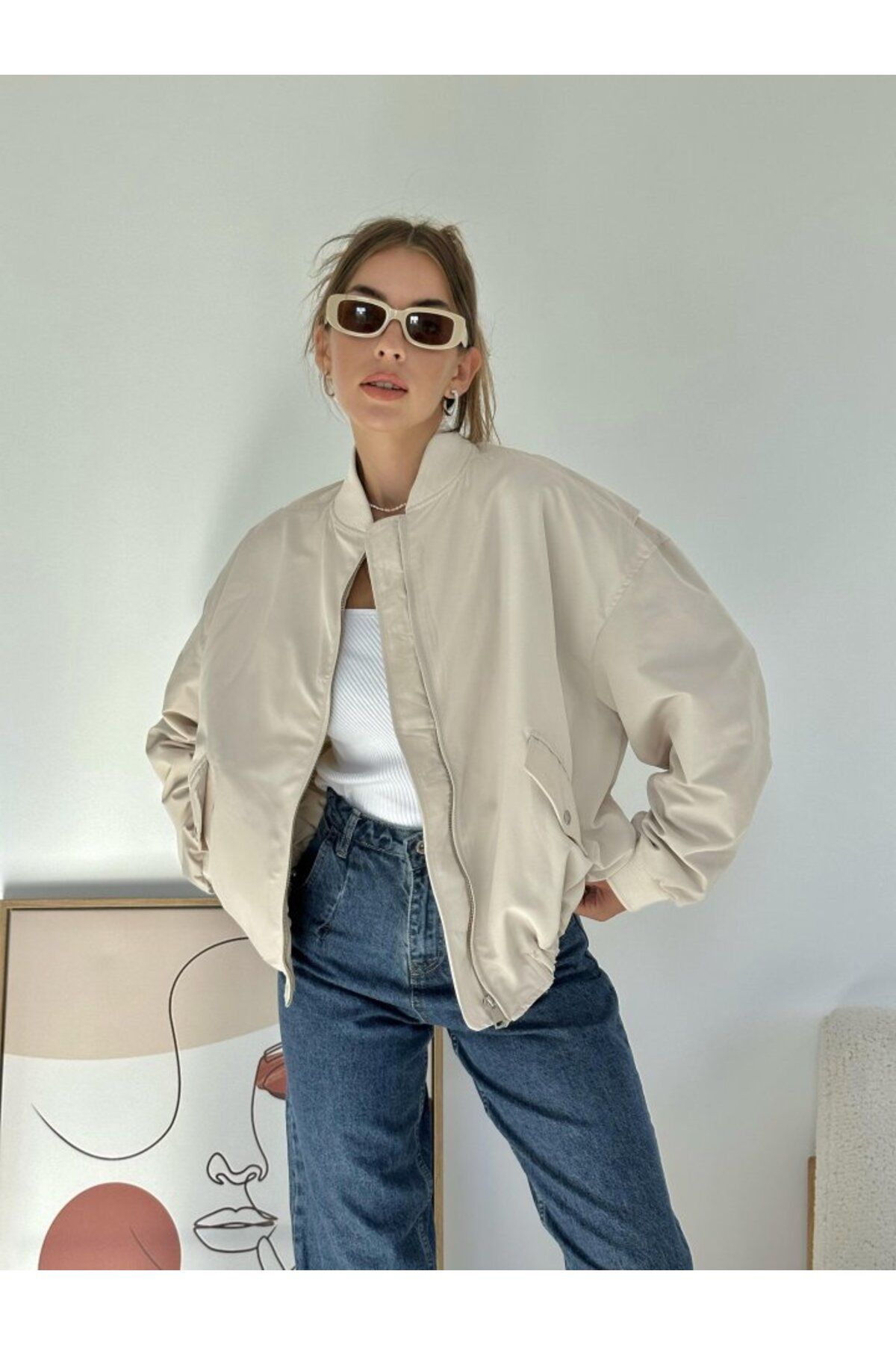 Femella Women Fashion Bej Parçalı Bomber Ceket