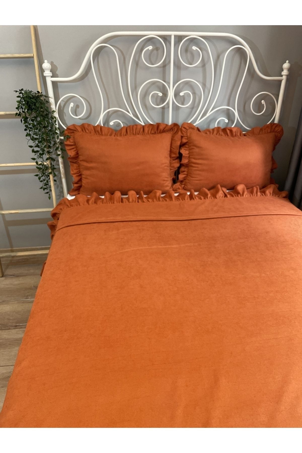 Decamor home-Tile Cinnamon Color Ruffle Bedspread Set Double 2