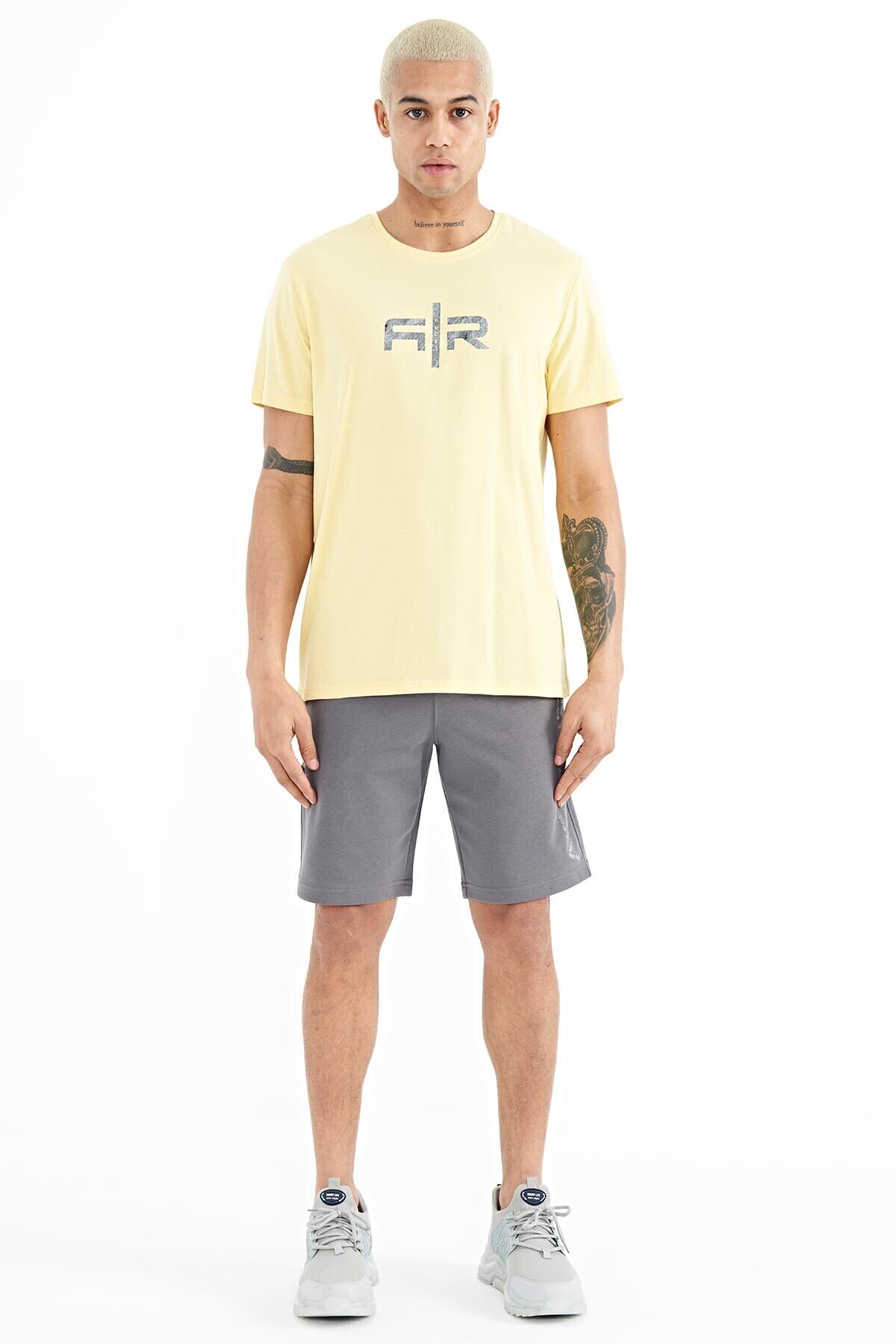 AIR JONES-Boris Yellow Standard Mold Men's T-shirt - 88206 2