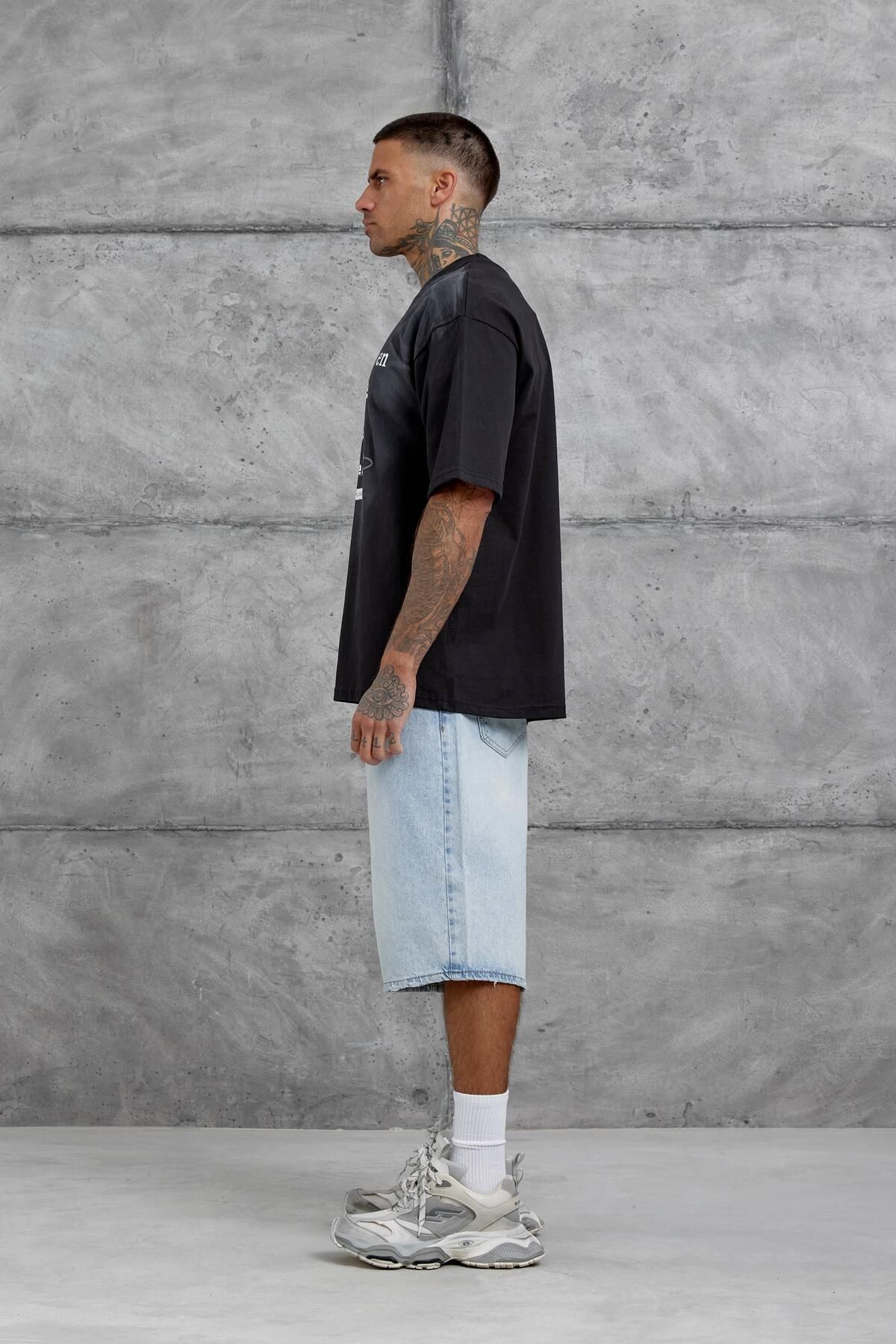 NOMARC-Black Gabserine Written Oversize Tshirt 3