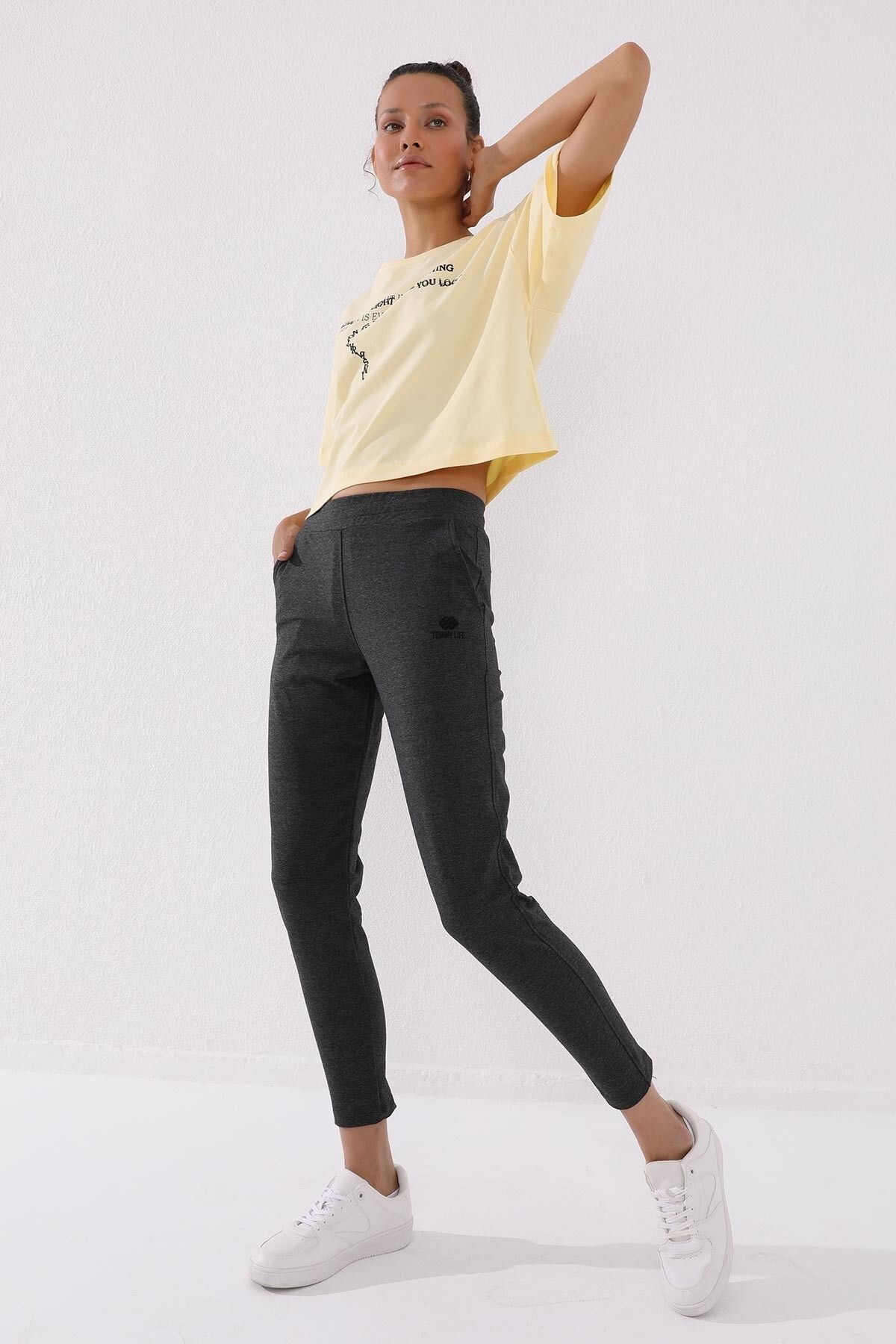 TOMMY LIFE-Γυναικεία φούτερ Comfortable Form - Anthracite Melange, φερμουάρ και τσέπες - 94246 5