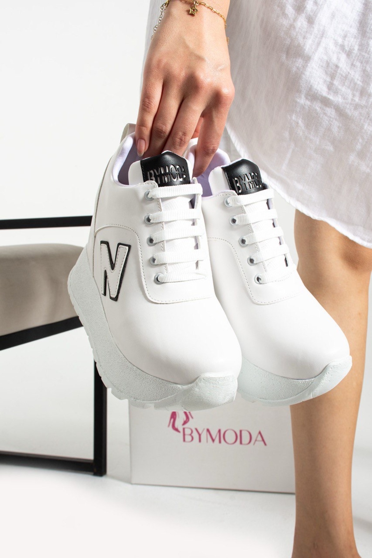 Bymoda Yeni Sezon Beyaz Gizli Dolgu Topuklu Spor Ayakkabı Topuk Yüksekliği Toplam 10 CM görsel 5