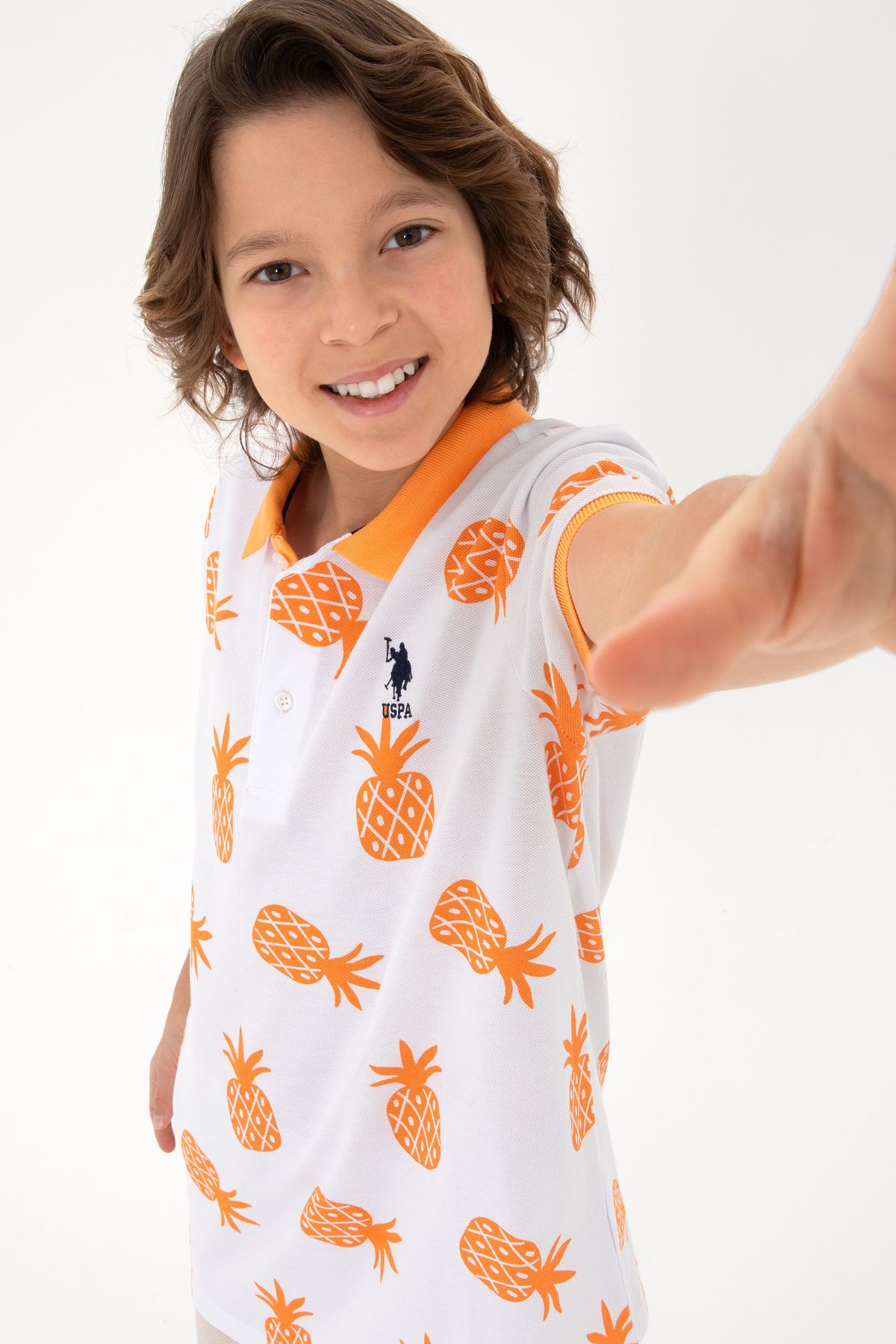 یو اس پولو تیشرت یقه گرد پسرانه سفید کد ۵۰۲۸۸۱۲۹-VR013 یو اس پولو تیشرت یقه گرد پسرانه سفید کد ۵۰۲۸۸۱۲۹-VR013