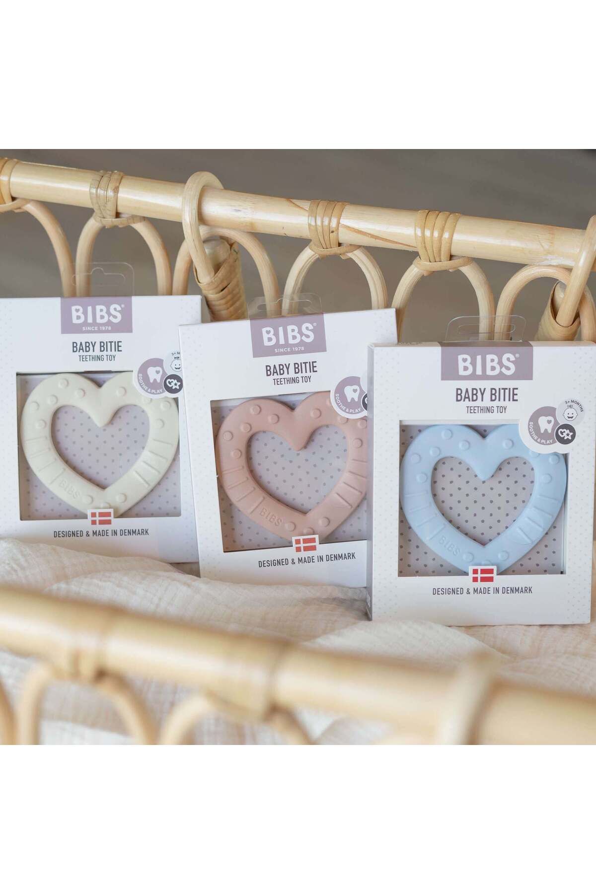 Bibs Baby Bitie Diş Kaşıyıcı - Blush Kalp fotoğrafı 3 (önizleme)
