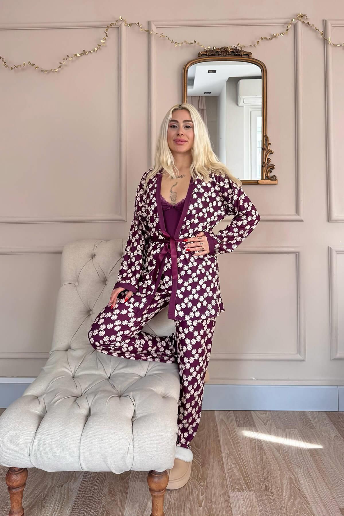 Pijamaevi-طقم بيجامة نسائي محبوك حصريًا من Purple Daisy مع ثوب صباحي 6