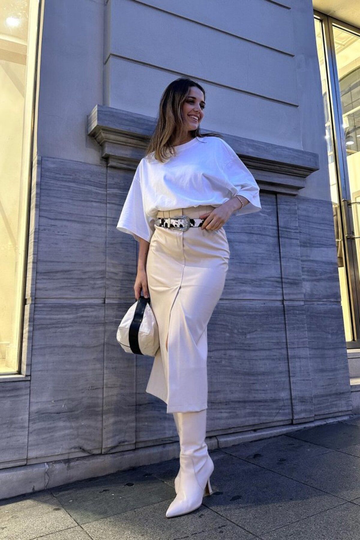 Rose's Boutique All About Women Rose's Boutiqe All About Women Kemik Yırtmaçlı Süs Patlı Etek