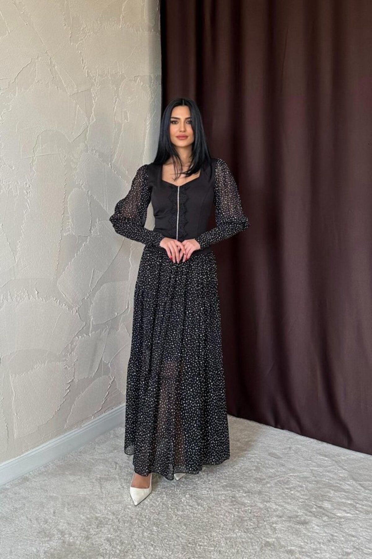 Rose's Boutique All About Women Rose's Boutiqe All About Women Siyah Dantelli Taşlı Şeritli Elbise