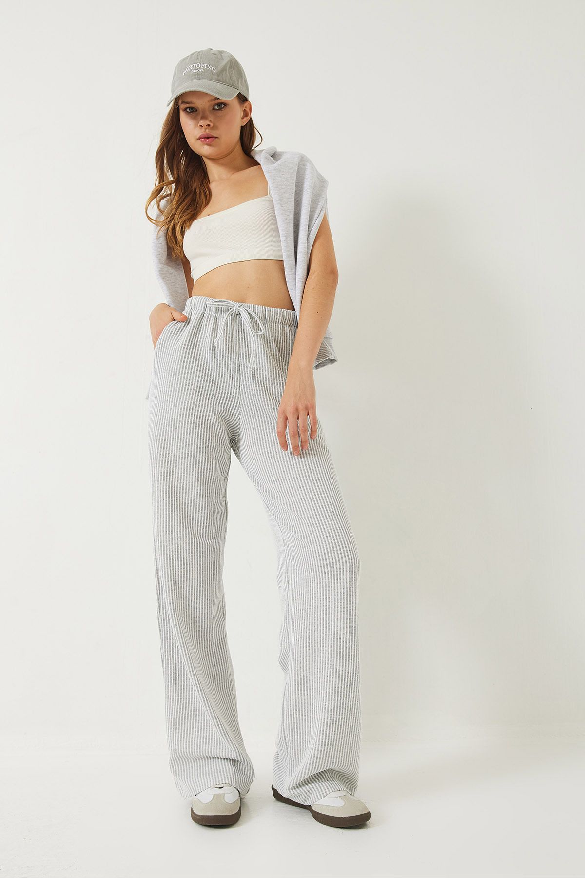 Bianco Lucci-Pantaloni de bază cu buzunare elastice în talie în dungi 60284003 4