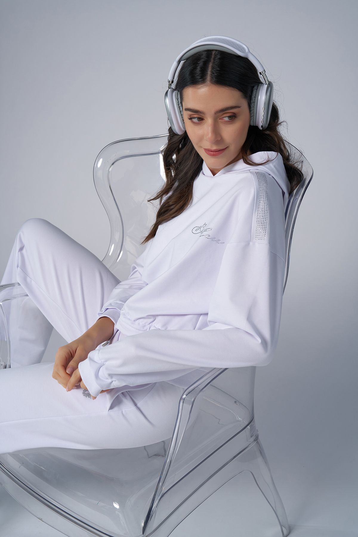 bilcee-Women's White Stone Printed Sweatshirt Trousers Suit 4043 8