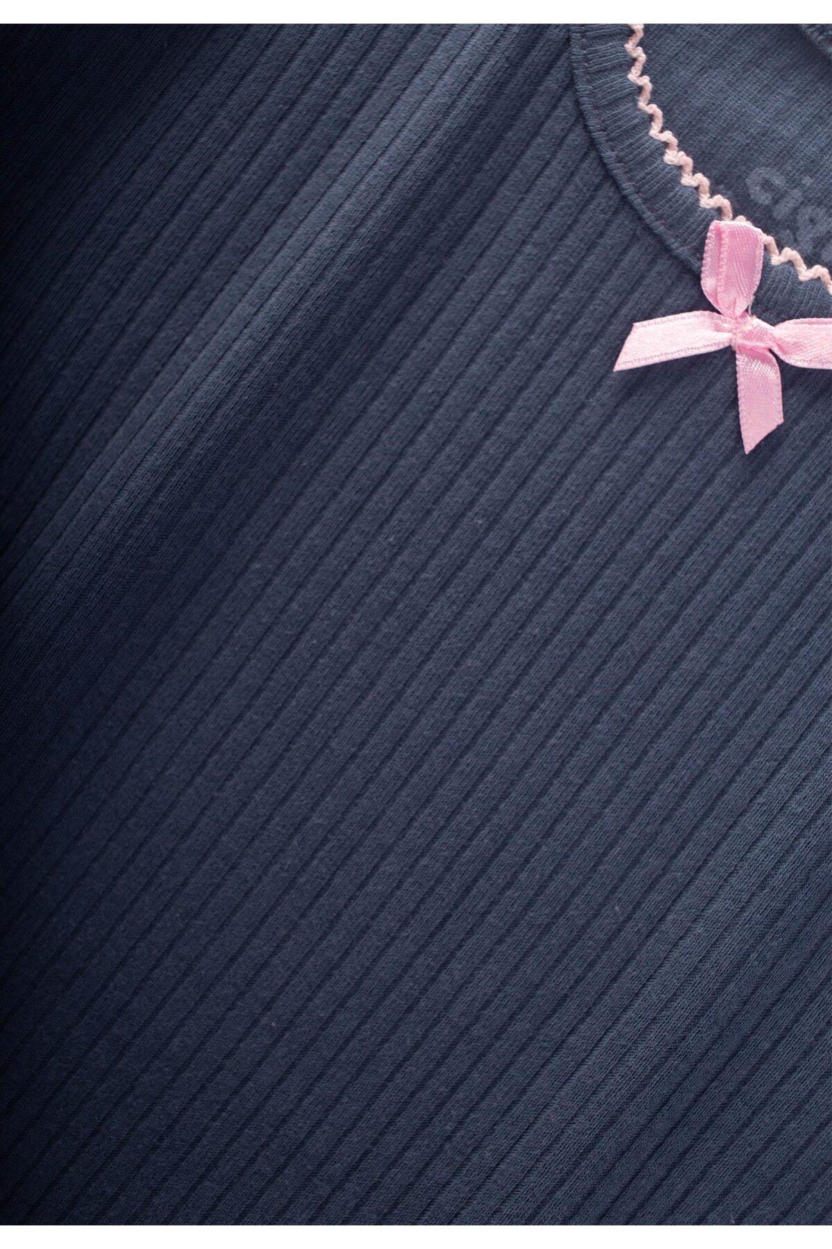 Cigit Fiyonklu Yakası İşlemeli Pijama Takım 2-10 Yaş Lacivert fotoğrafı 3 (önizleme)