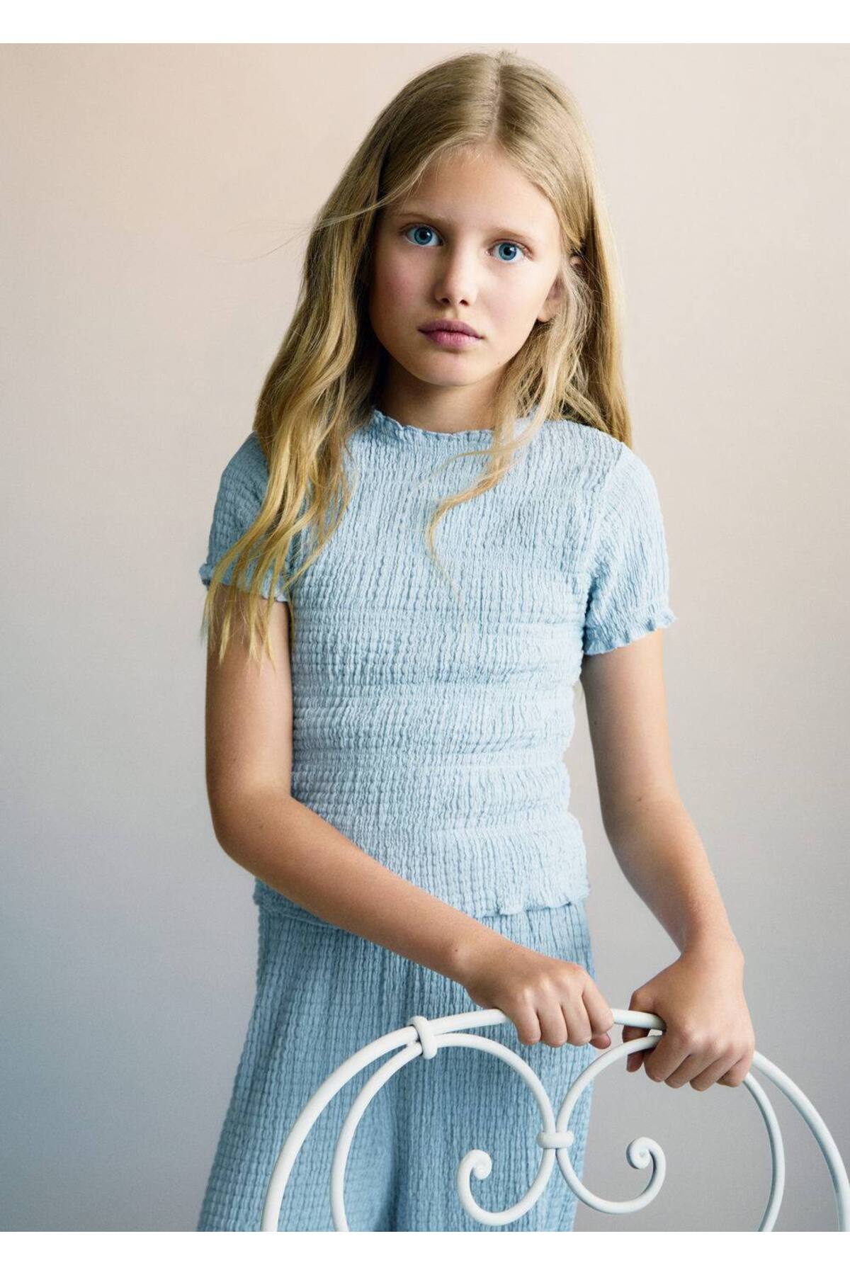 Fırfırlı kısa kollu tişört