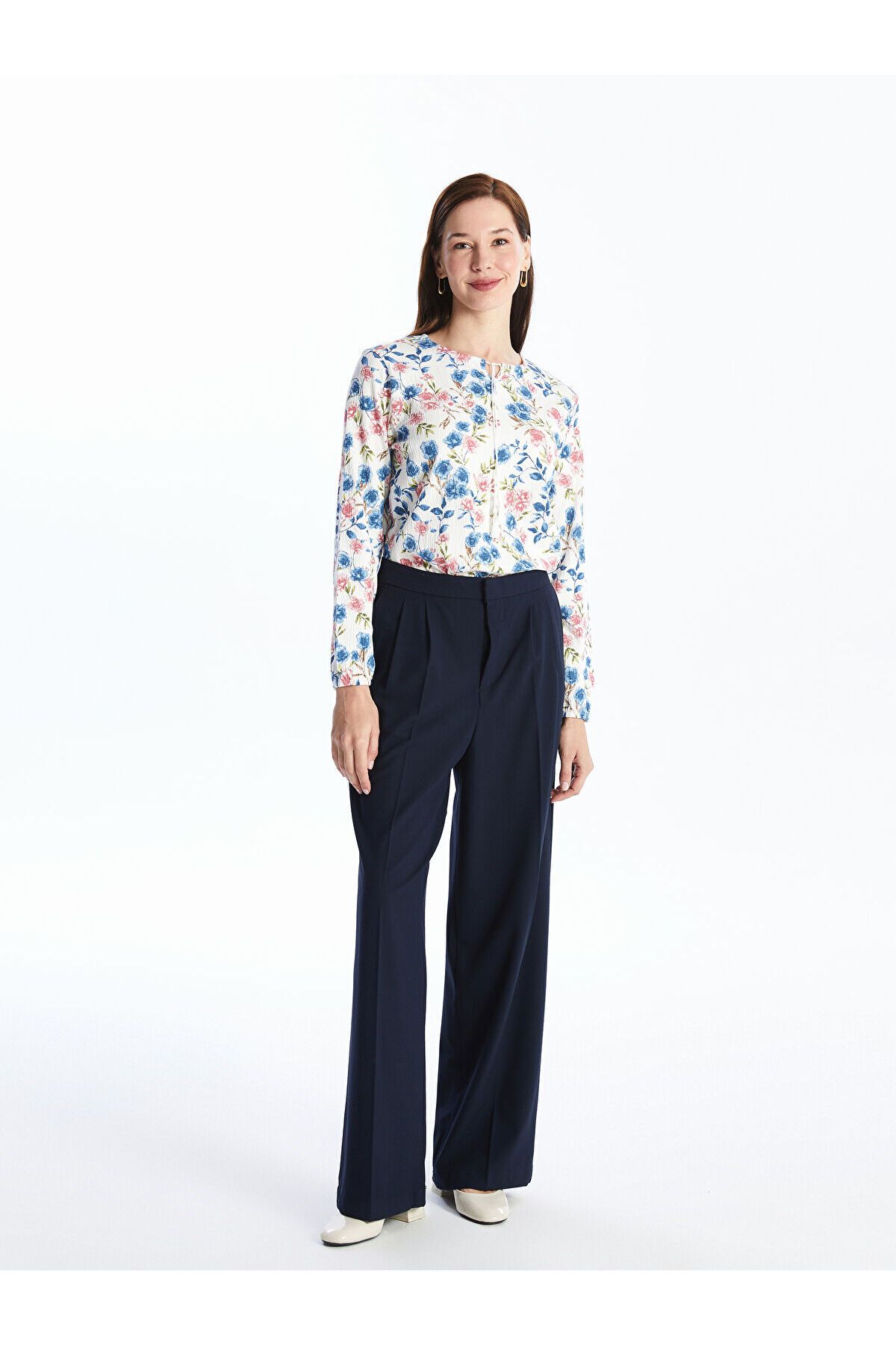 LC Waikiki-Tie Collar Patterned Long Sleeve Women's Blouse 2
