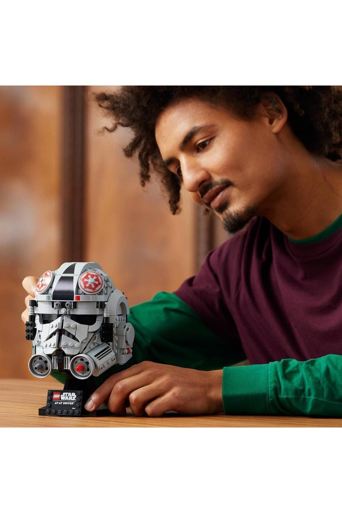 LEGO-75429 At-At Rider Helmet 6