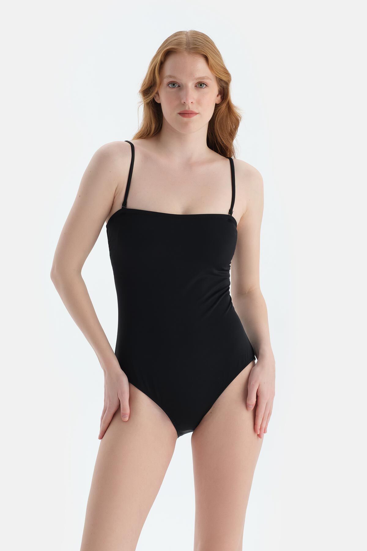 Dagi Costum De Baie Negru Fără Bretele Femeie - 42